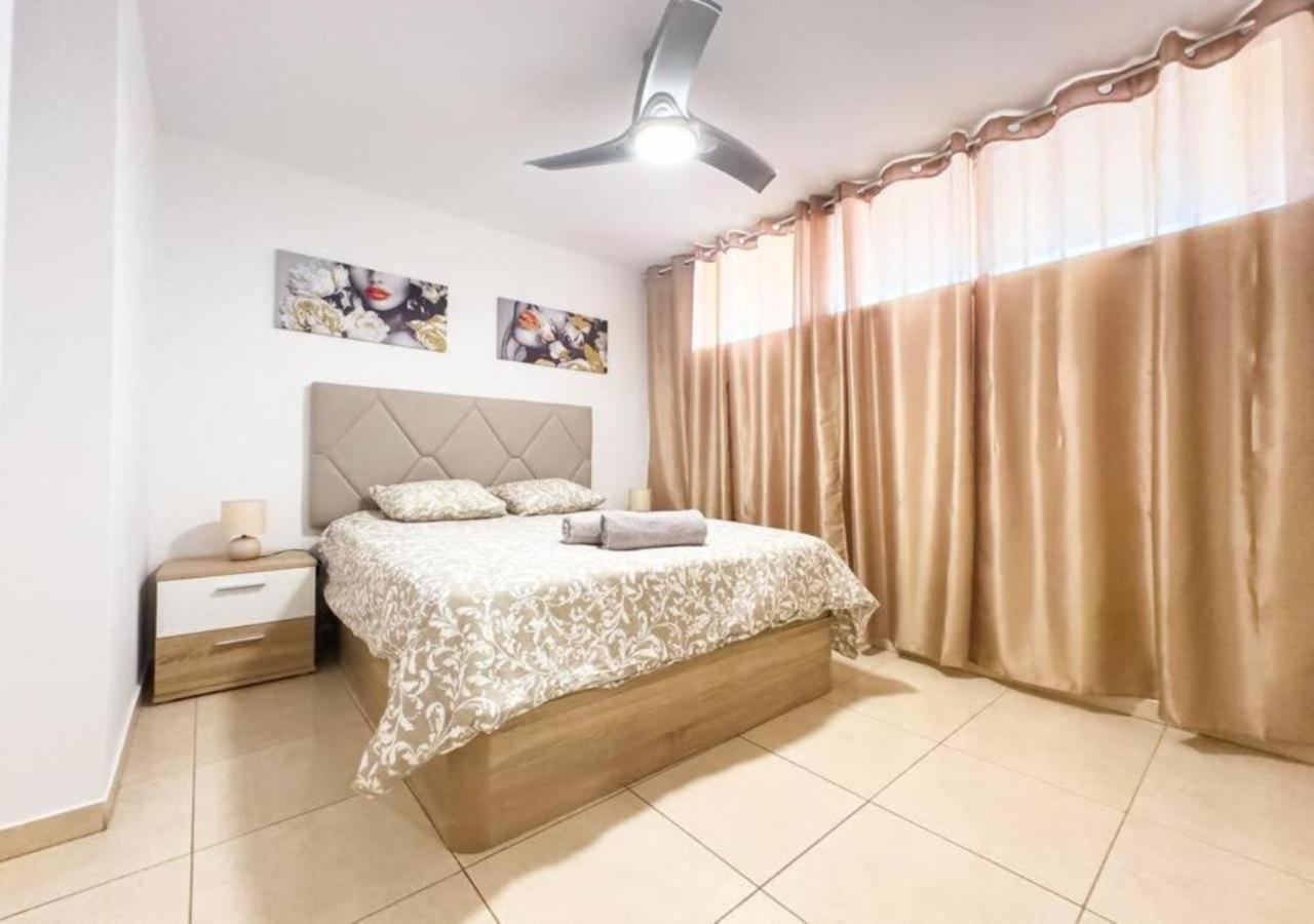 Apartamento Sunny Vacation 3br Retreat By The Ocean