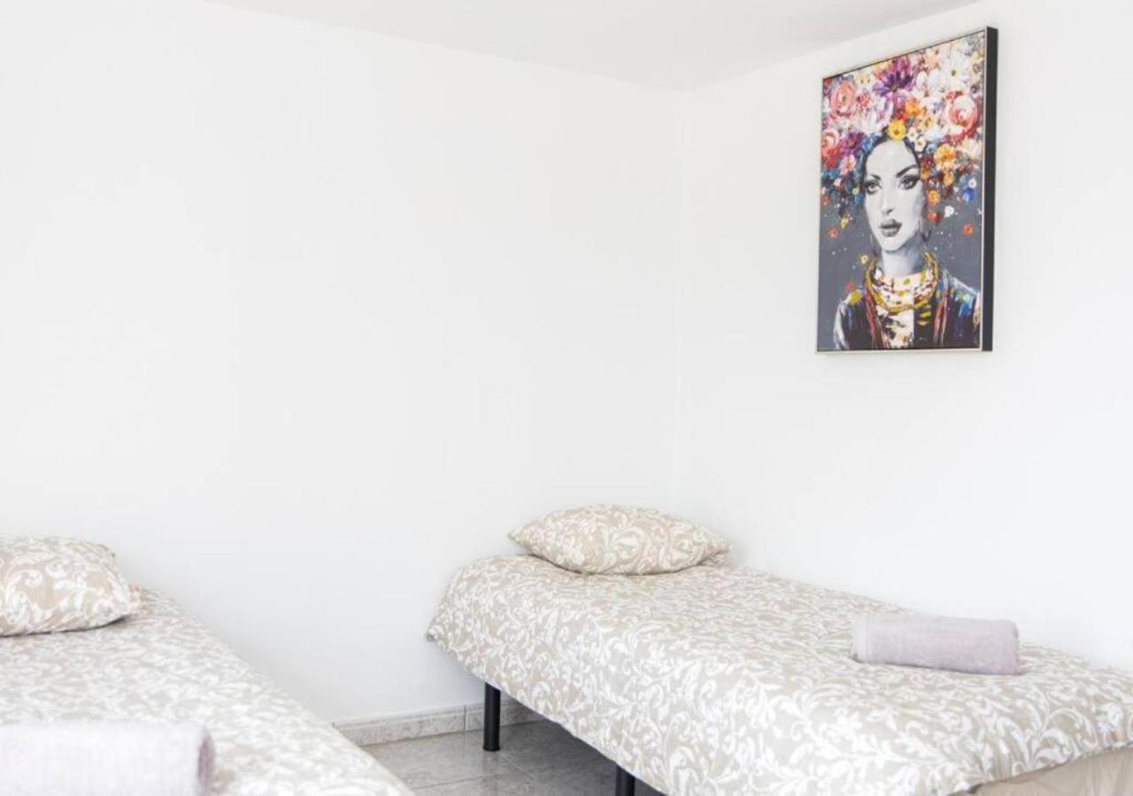 Sunny Vacation 3br Retreat By The Ocean * Callao Salvaje