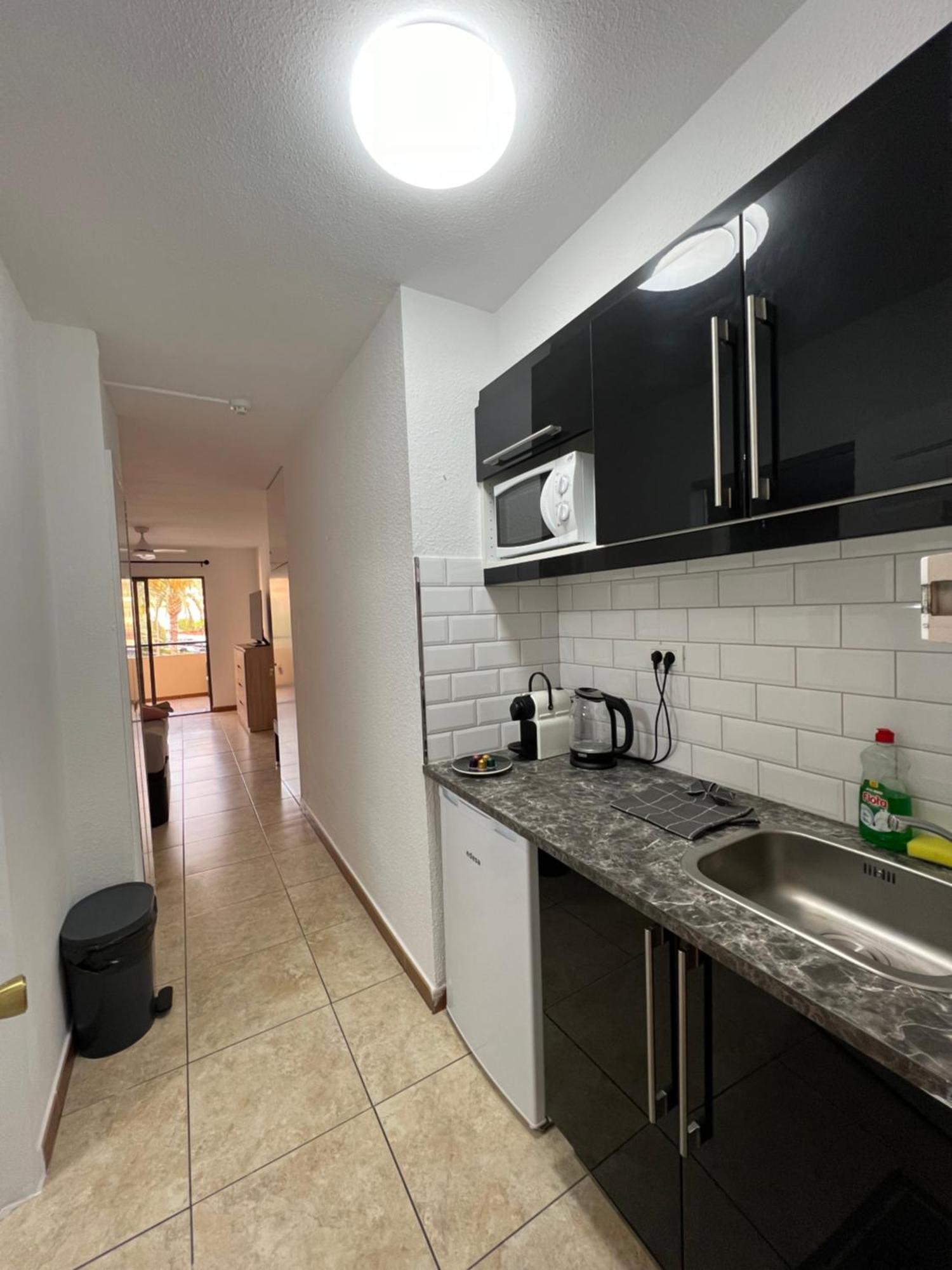Jolana Cristianos Apartamento *