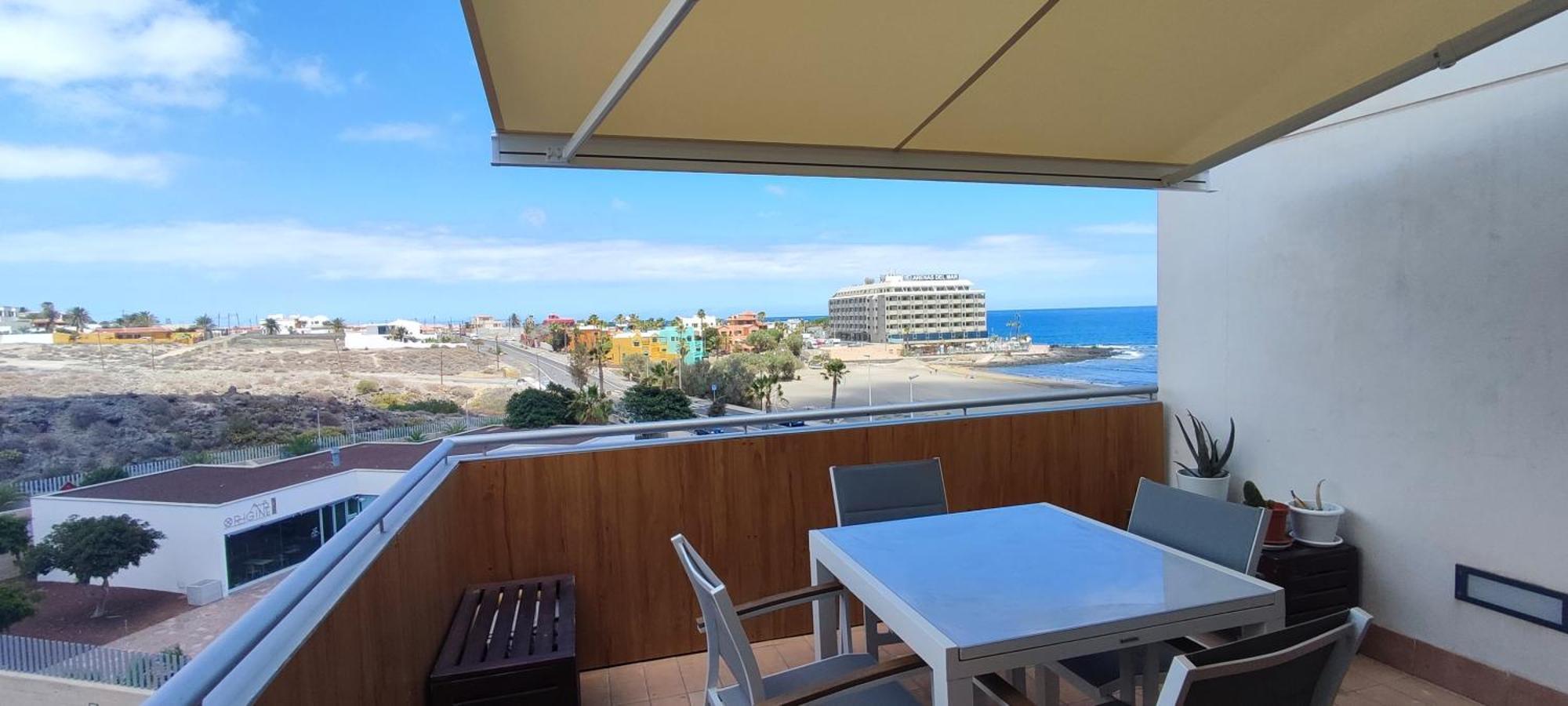 Beachfront Triplex Penthouse With Pool, Rooftop, Sea View Apartamento El Médano