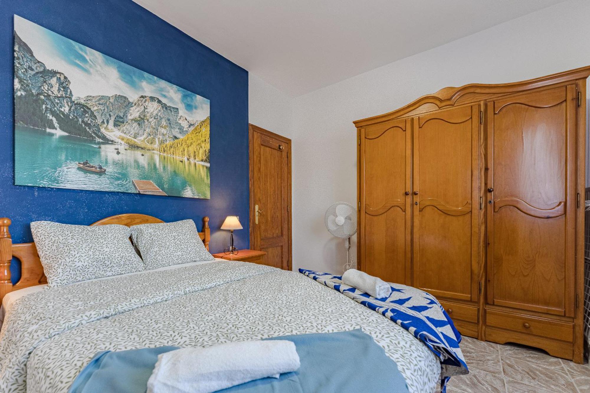 Sea View Blue Pearl * Arico