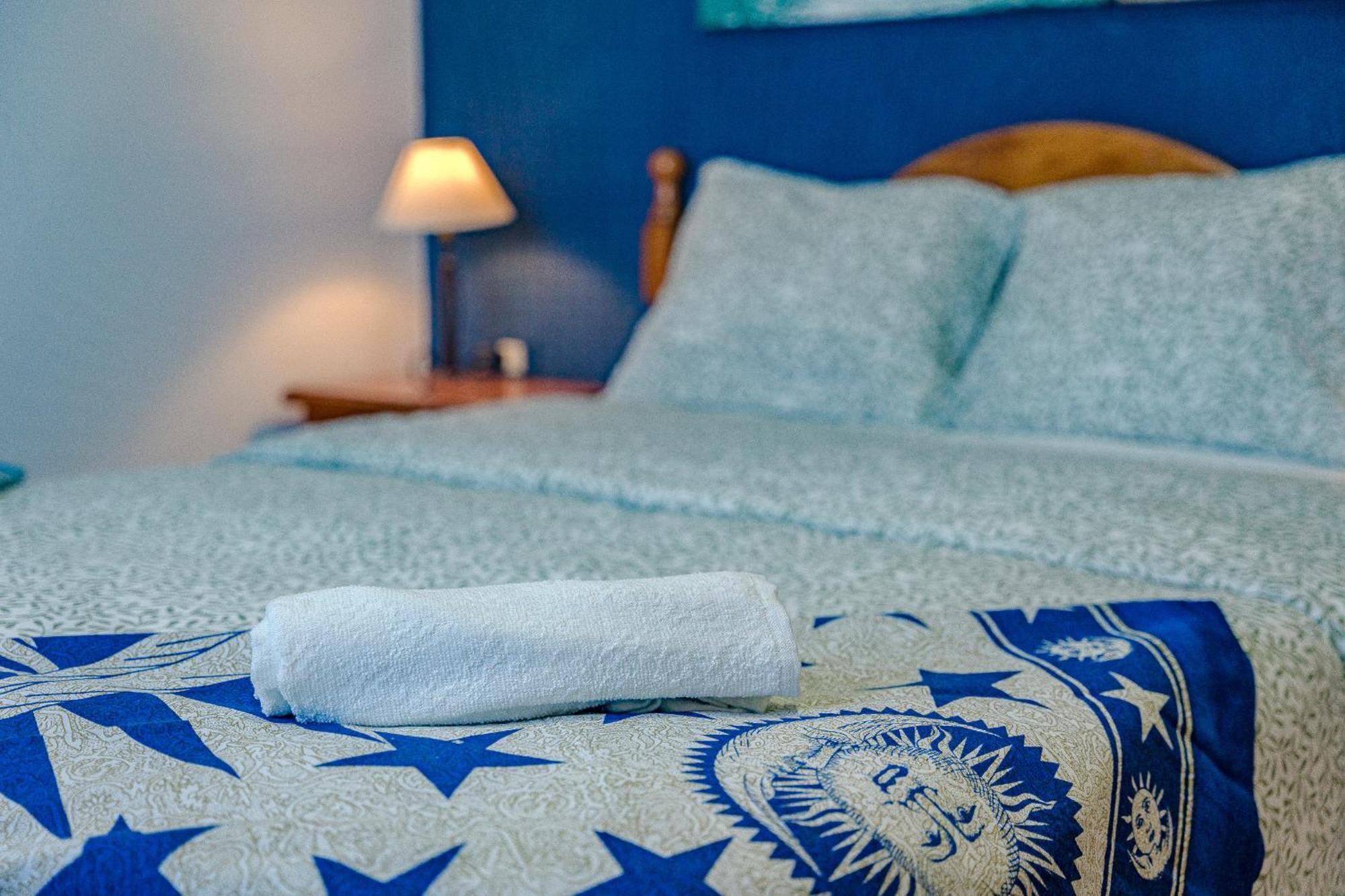 Sea View Blue Pearl