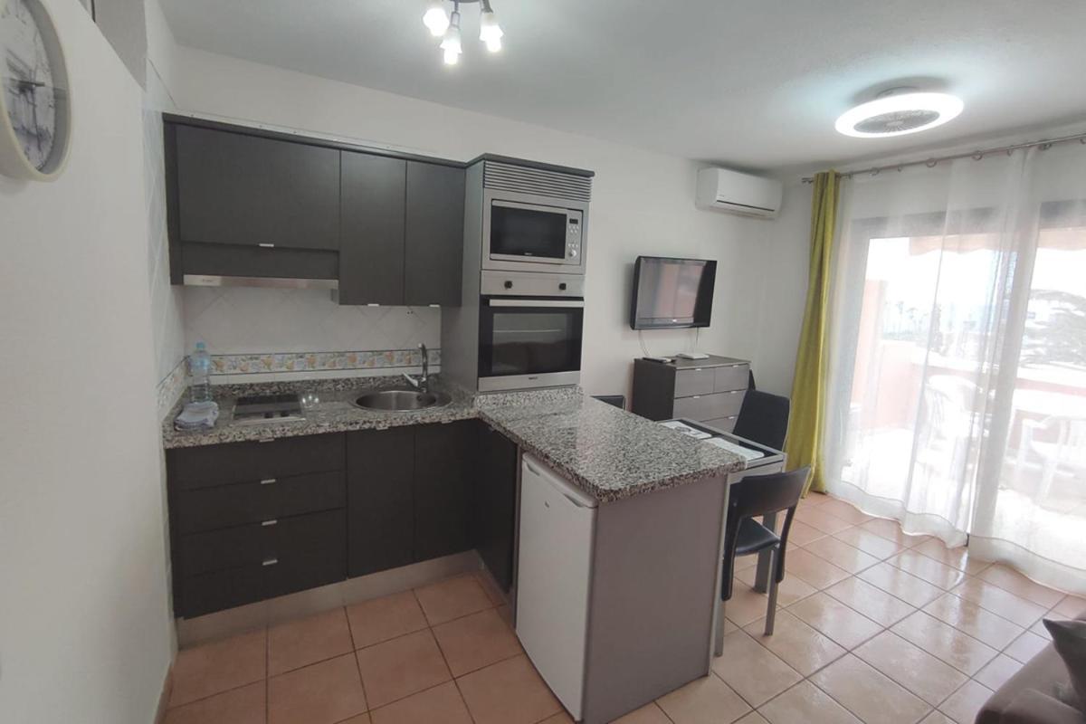 Beachfront Americas - Trg Apartamento *