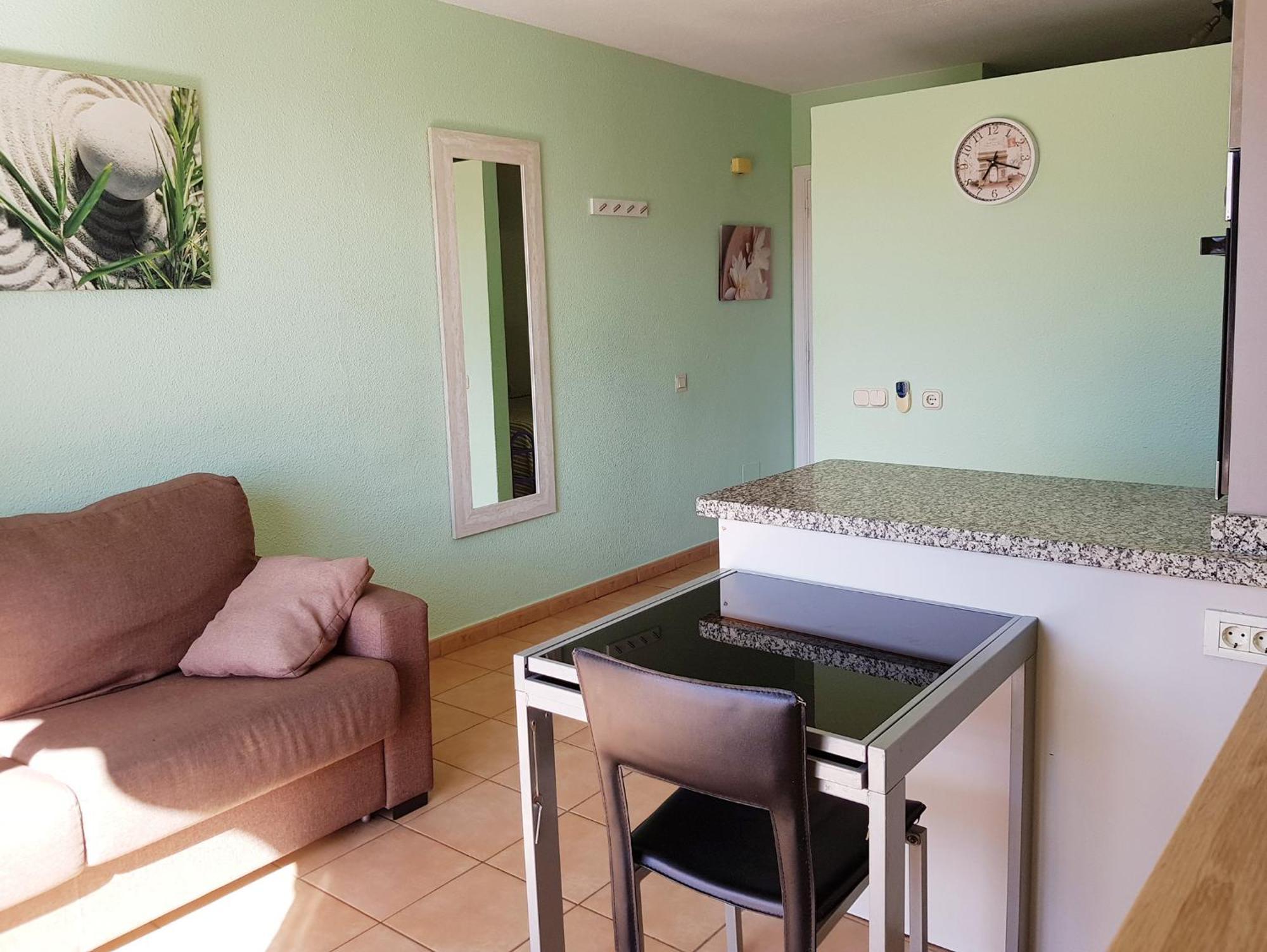 Beachfront Americas - Trg Apartamento *