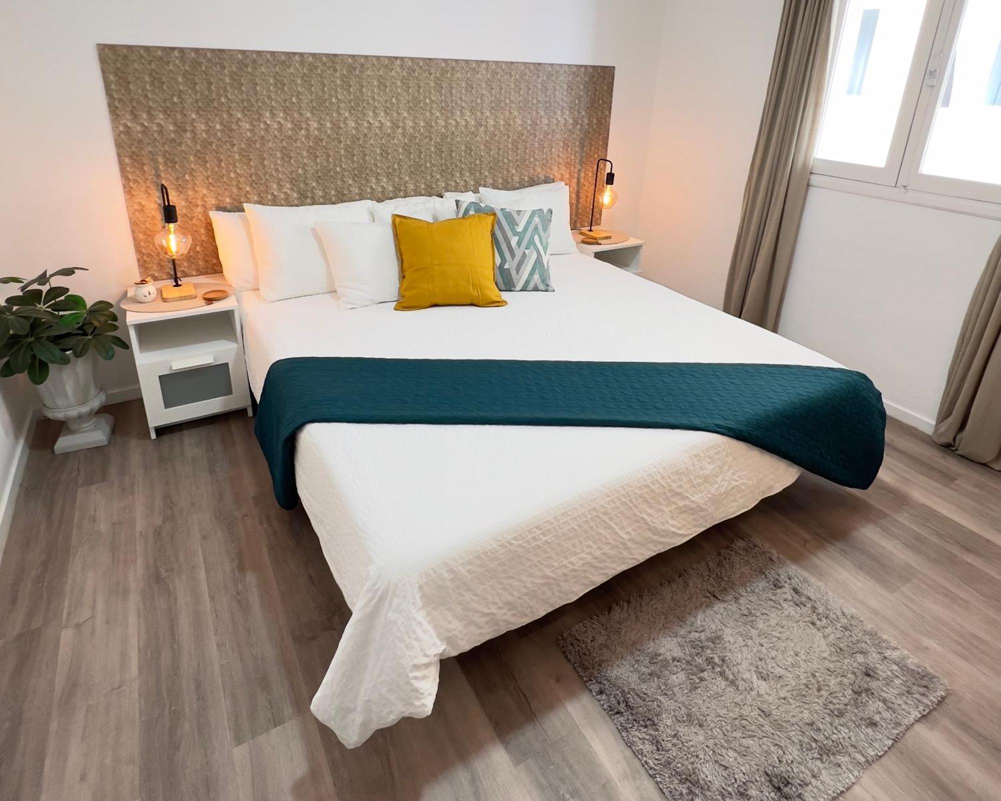 Alcamar Privada Con Areas De Sala, Cocina Y Bano Que Se Comparten Cerca Al Mar! Séjour chez l'habitant Alcalá la Real