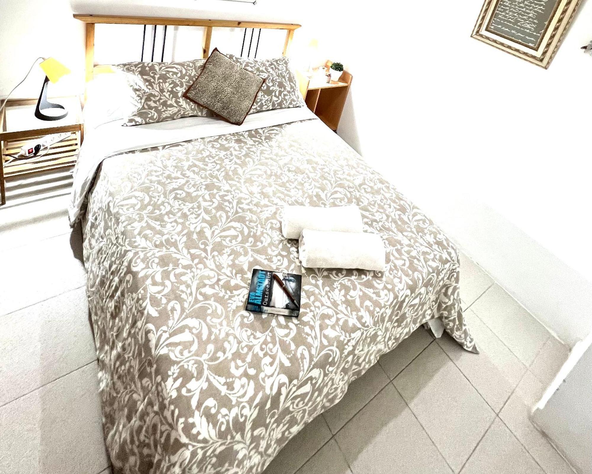 Séjour chez l'habitant Alcamar Privada Con Areas De Sala, Cocina Y Bano Que Se Comparten Cerca Al Mar! Alcalá la Real