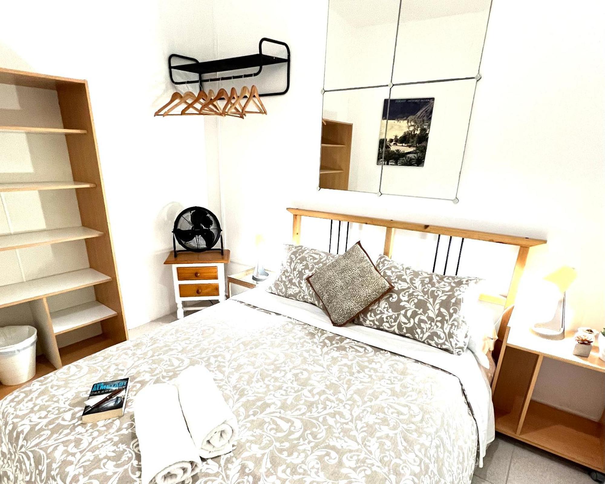 Alcamar Privada Con Areas De Sala, Cocina Y Bano Que Se Comparten Cerca Al Mar! Séjour chez l'habitant