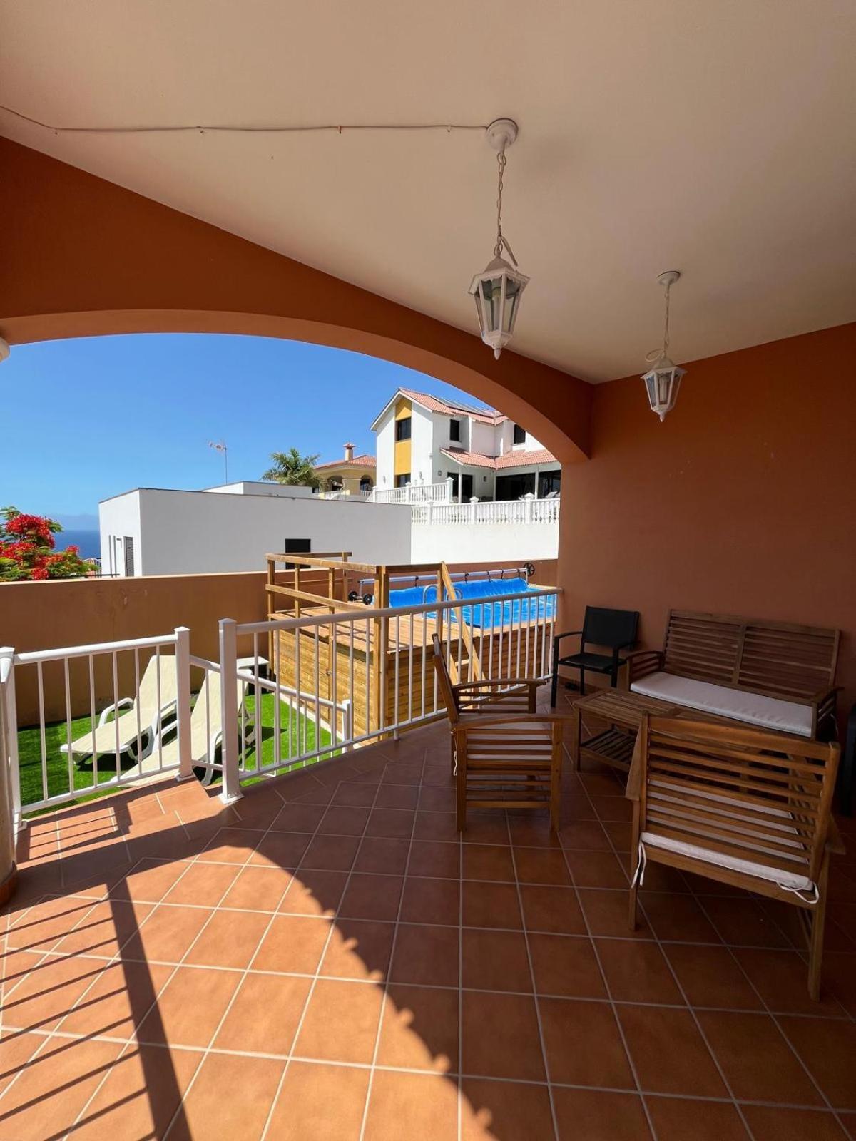 Chalet Piscina Privada Max 26º Jardin, Tranquilidad Caleta de Interián