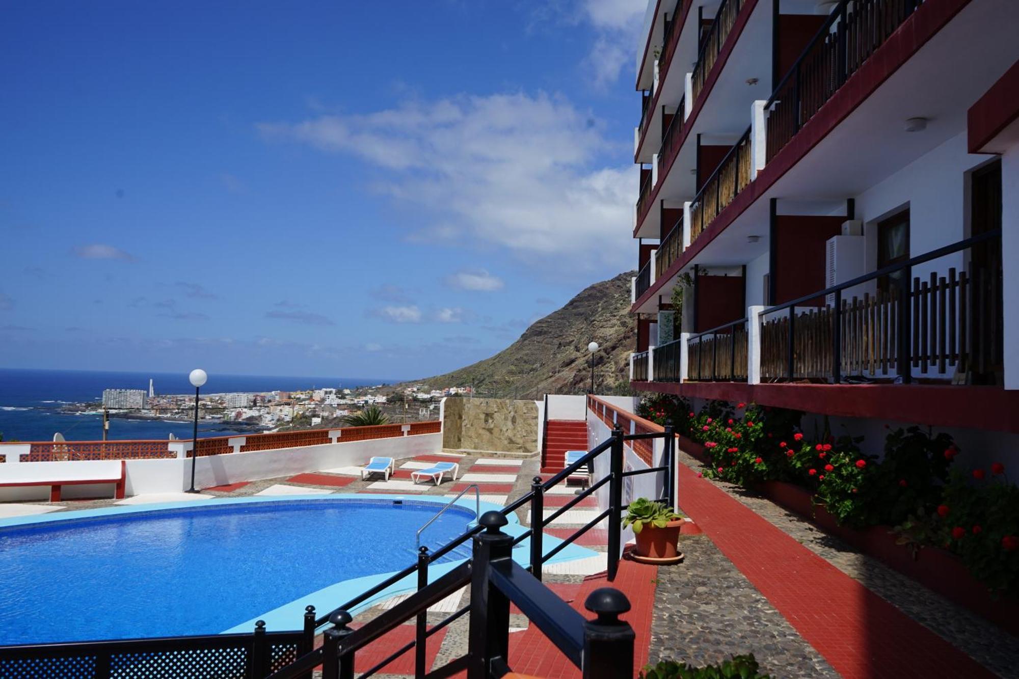 Atlantic Surfers Paradise Bajamar - Surf, Senderismo Y Piscina Apartamento Bajamar (La Laguna)