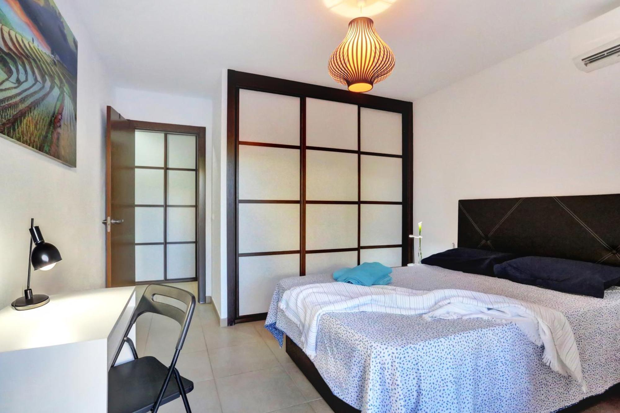 Mocan, Terrace Garden, Garage, Pool, Fiber