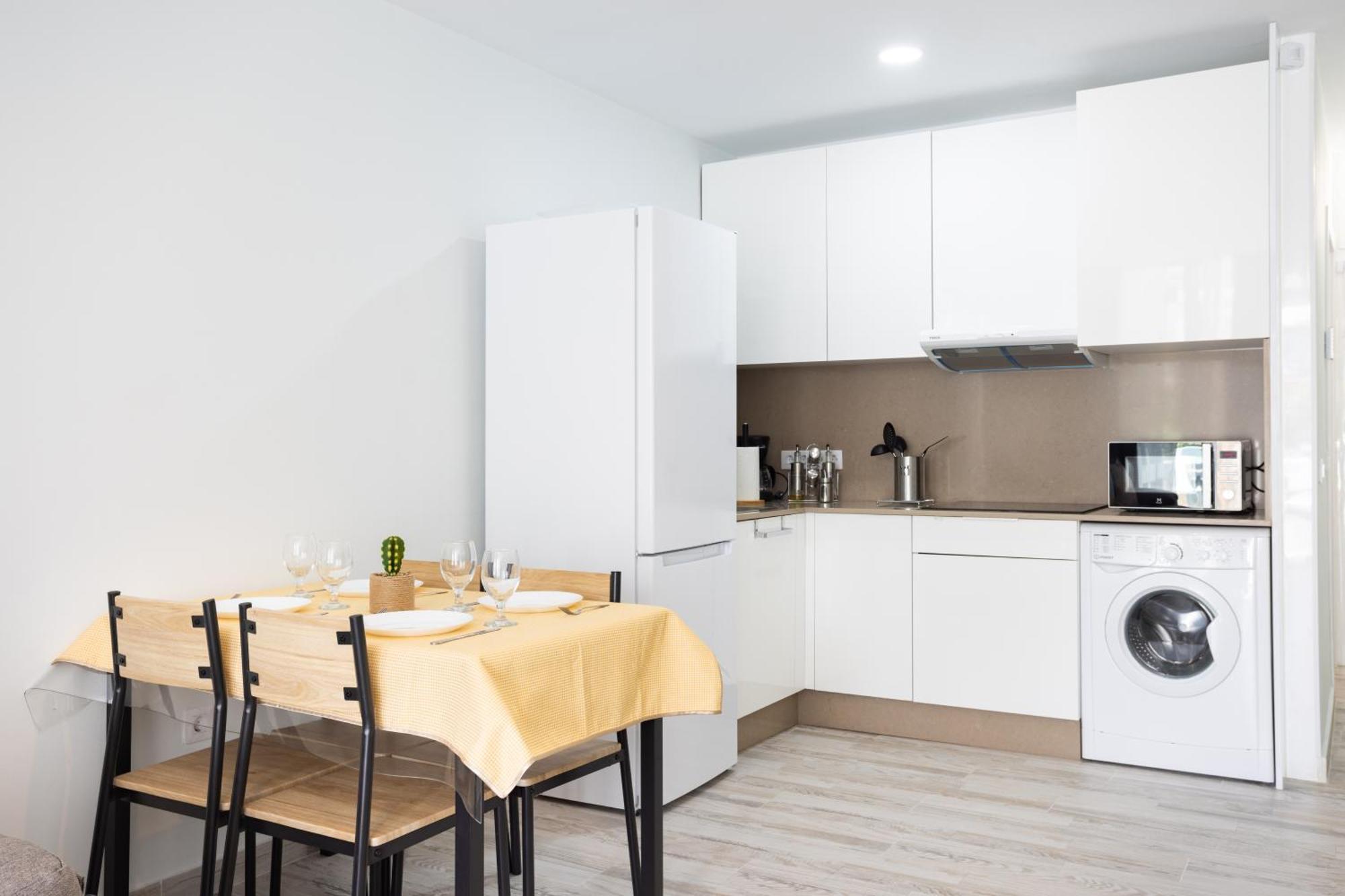 Apartamento Home2book Cozy Pool & Terrace Apartment, Arona *