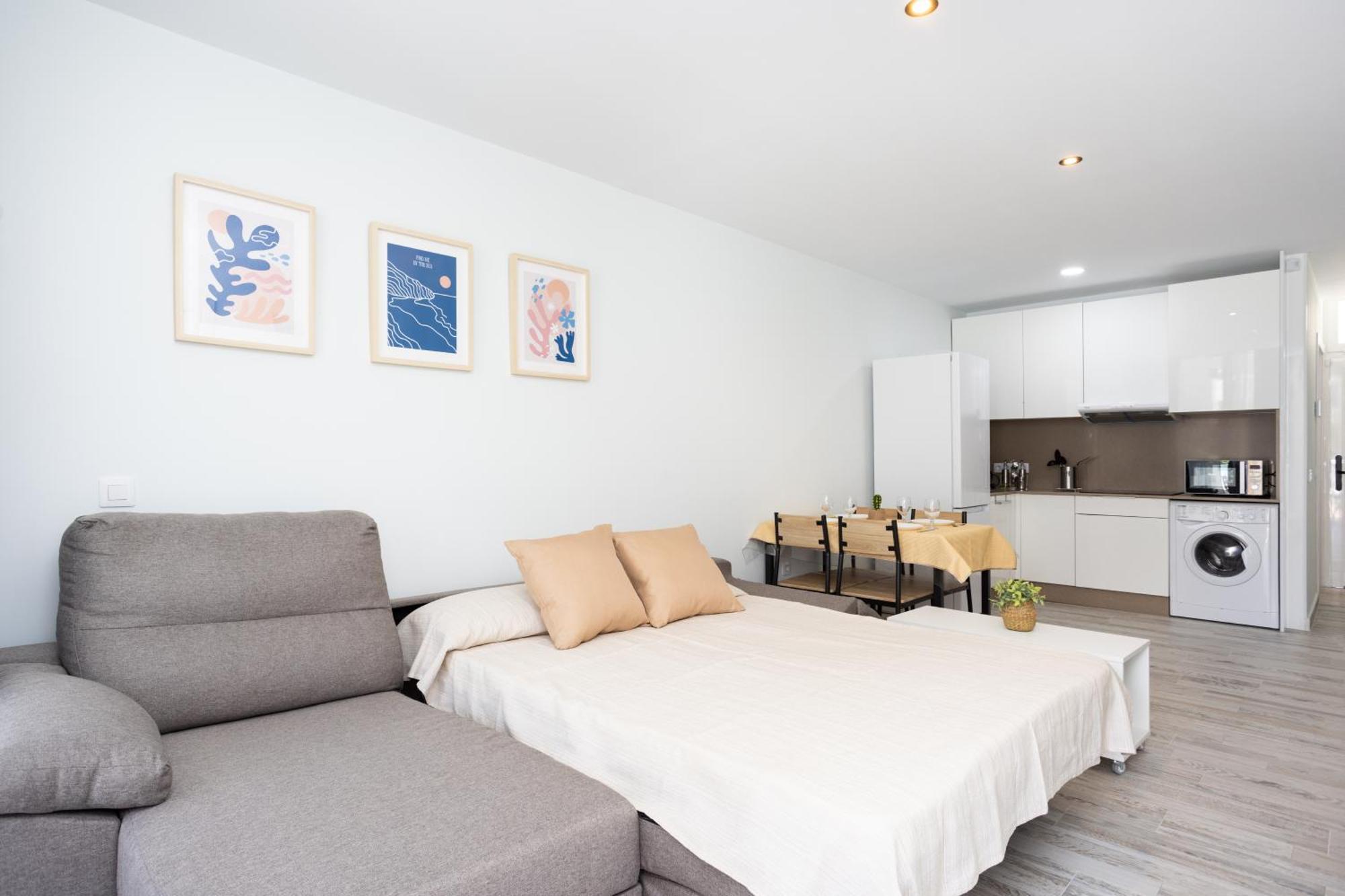 Home2book Cozy Pool & Terrace Apartment, Arona *