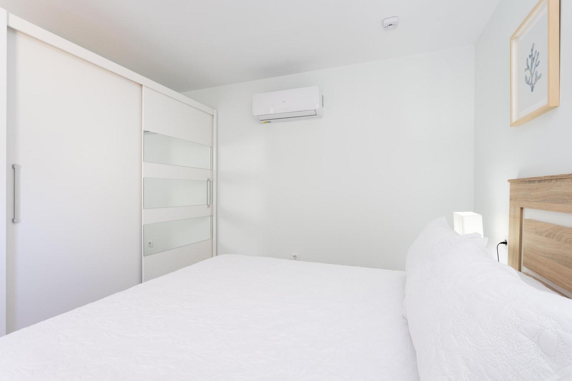 Home2book Cozy Pool & Terrace Apartment, Arona