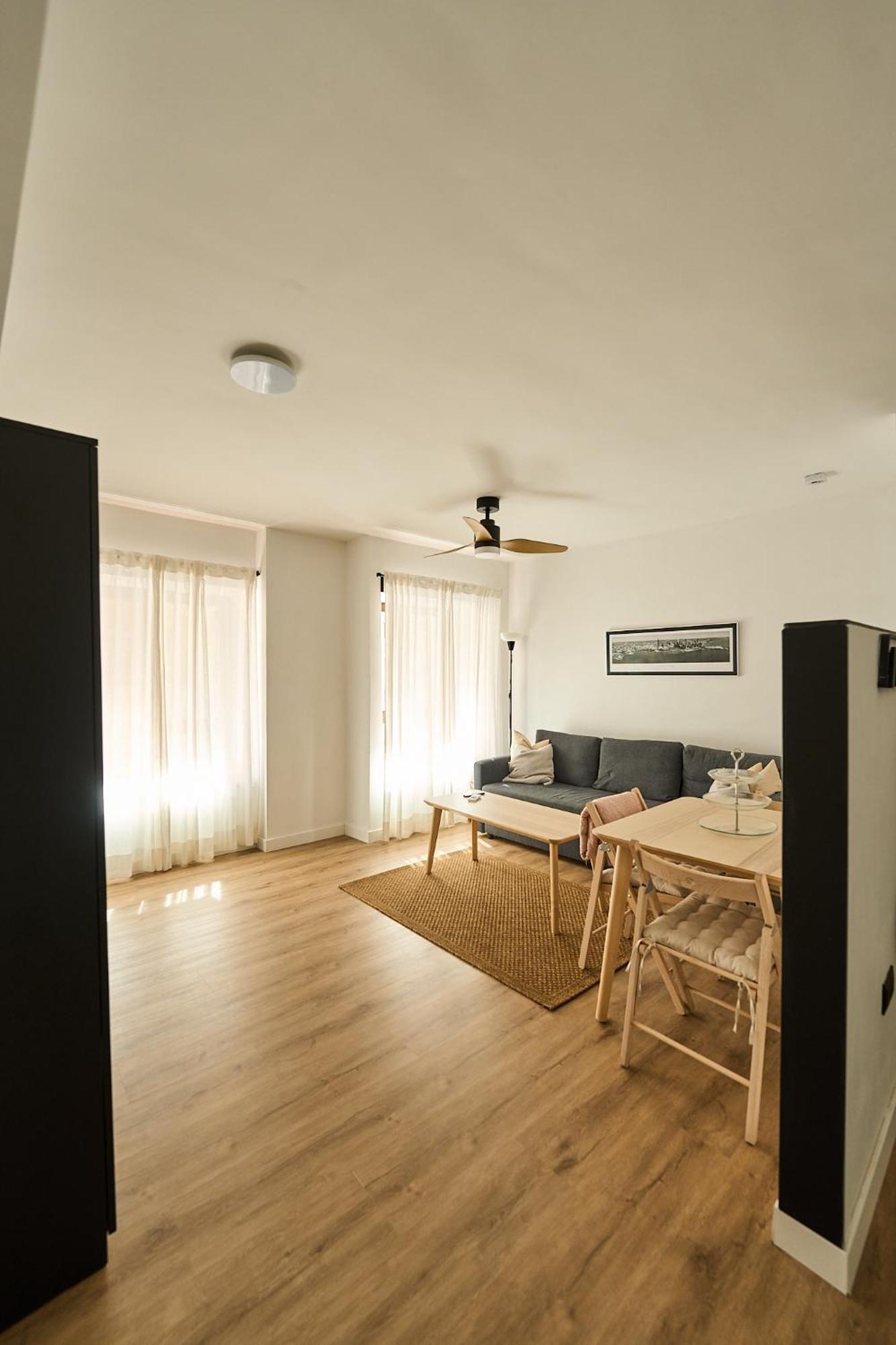 Snug Apartment