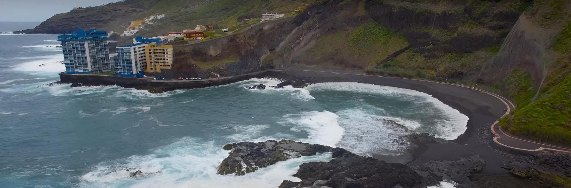 Tide's Embrace & Natural Pool *