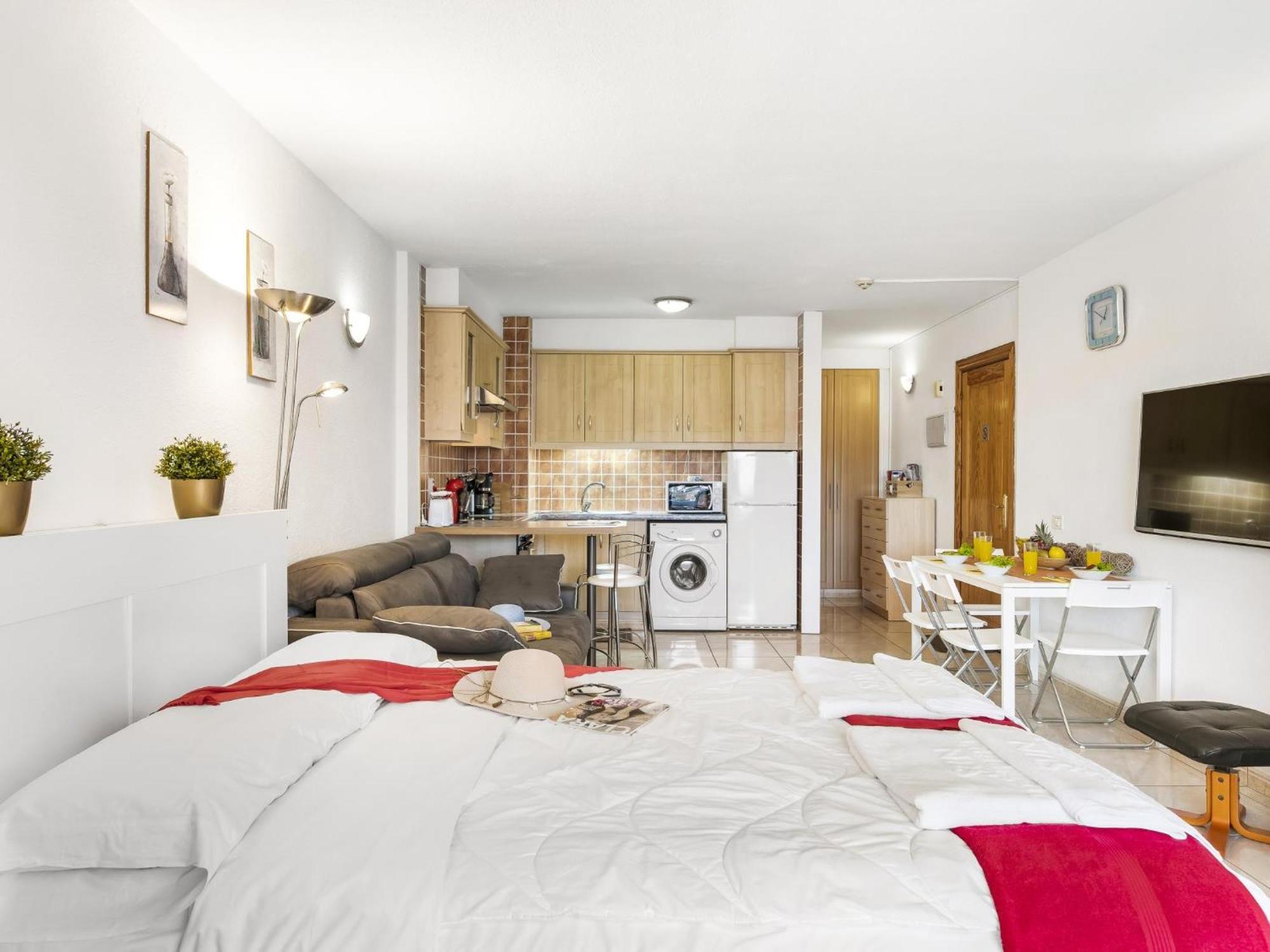 228 Chic 'san Marino' Spectacular Terrace Los Cristianos (Tenerife)