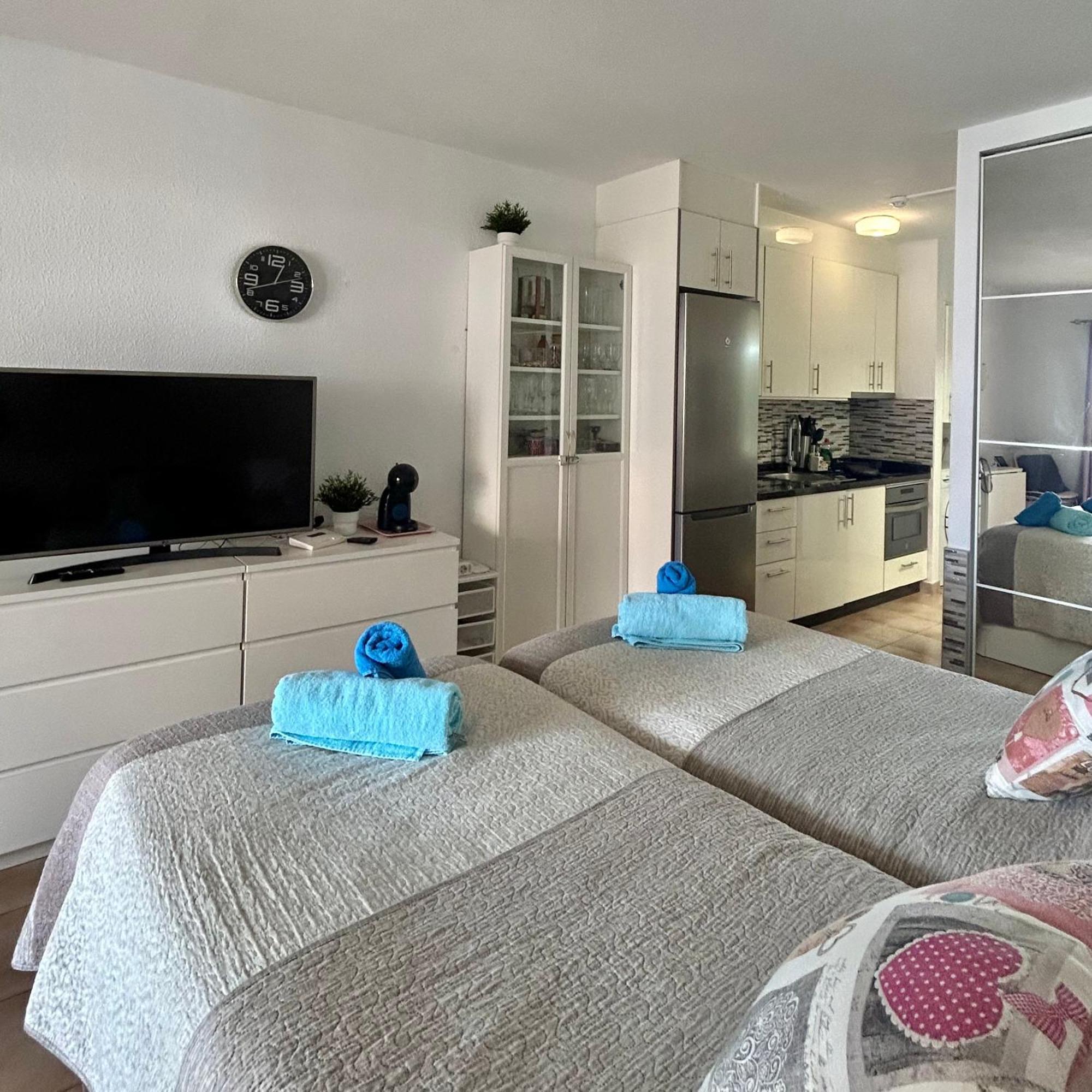 Beautiful Sea View In Castle Harbour C002 Apartamento Los Cristianos (Tenerife)