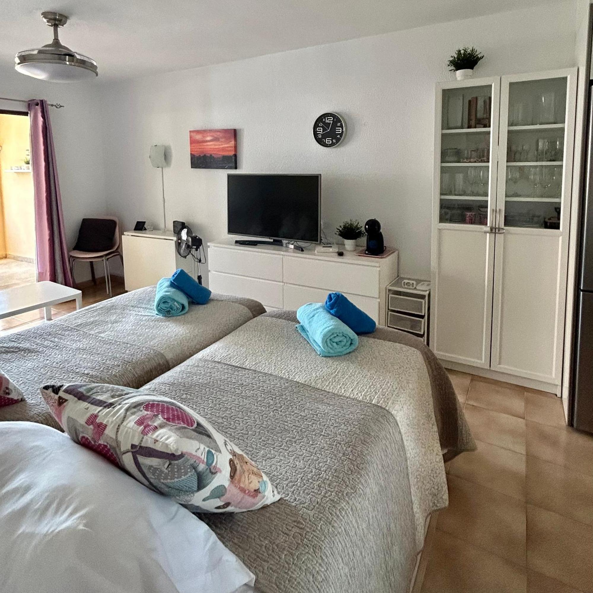Beautiful Sea View In Castle Harbour C002 Apartamento *