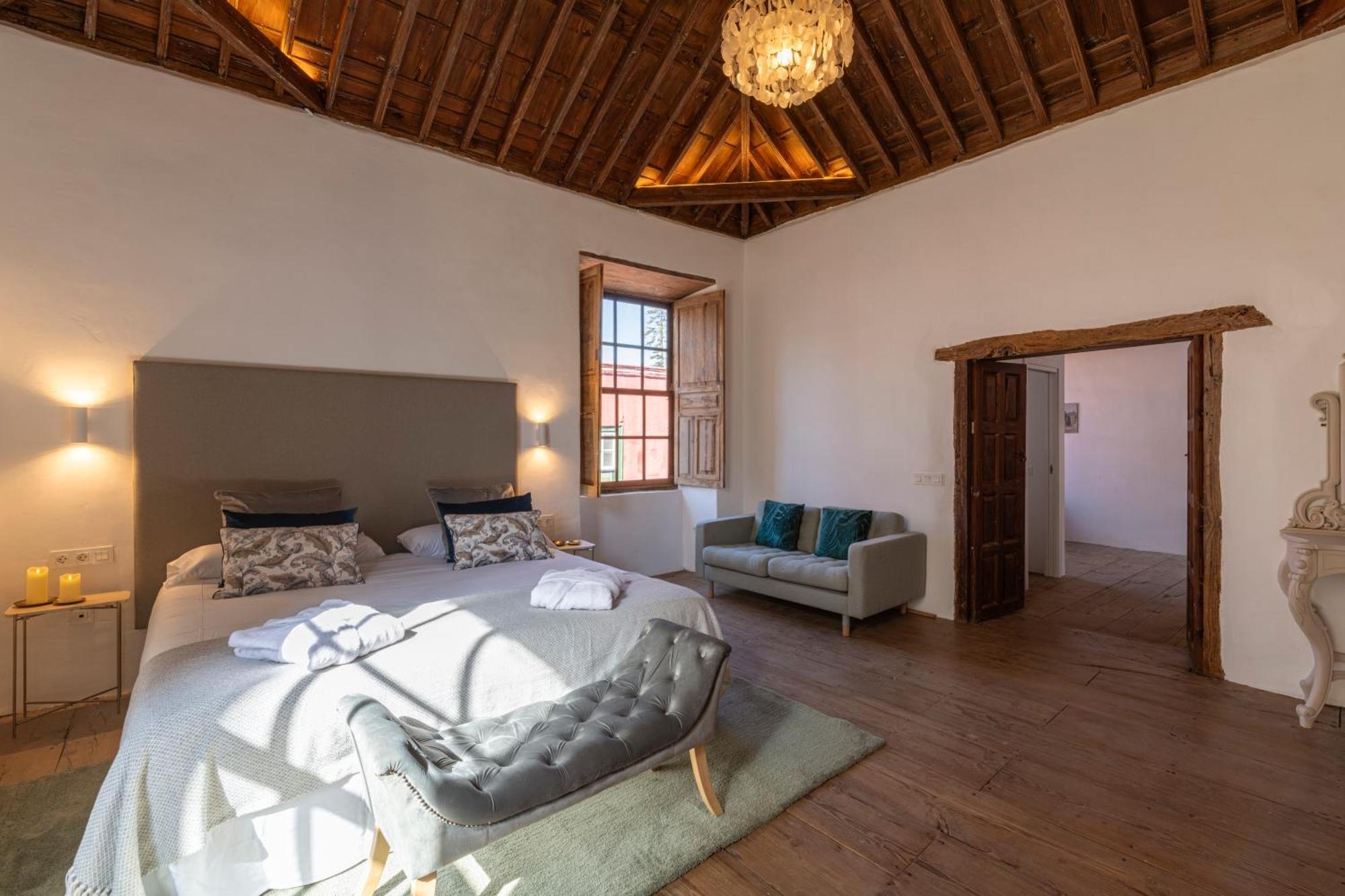 La Casa De La Camelia