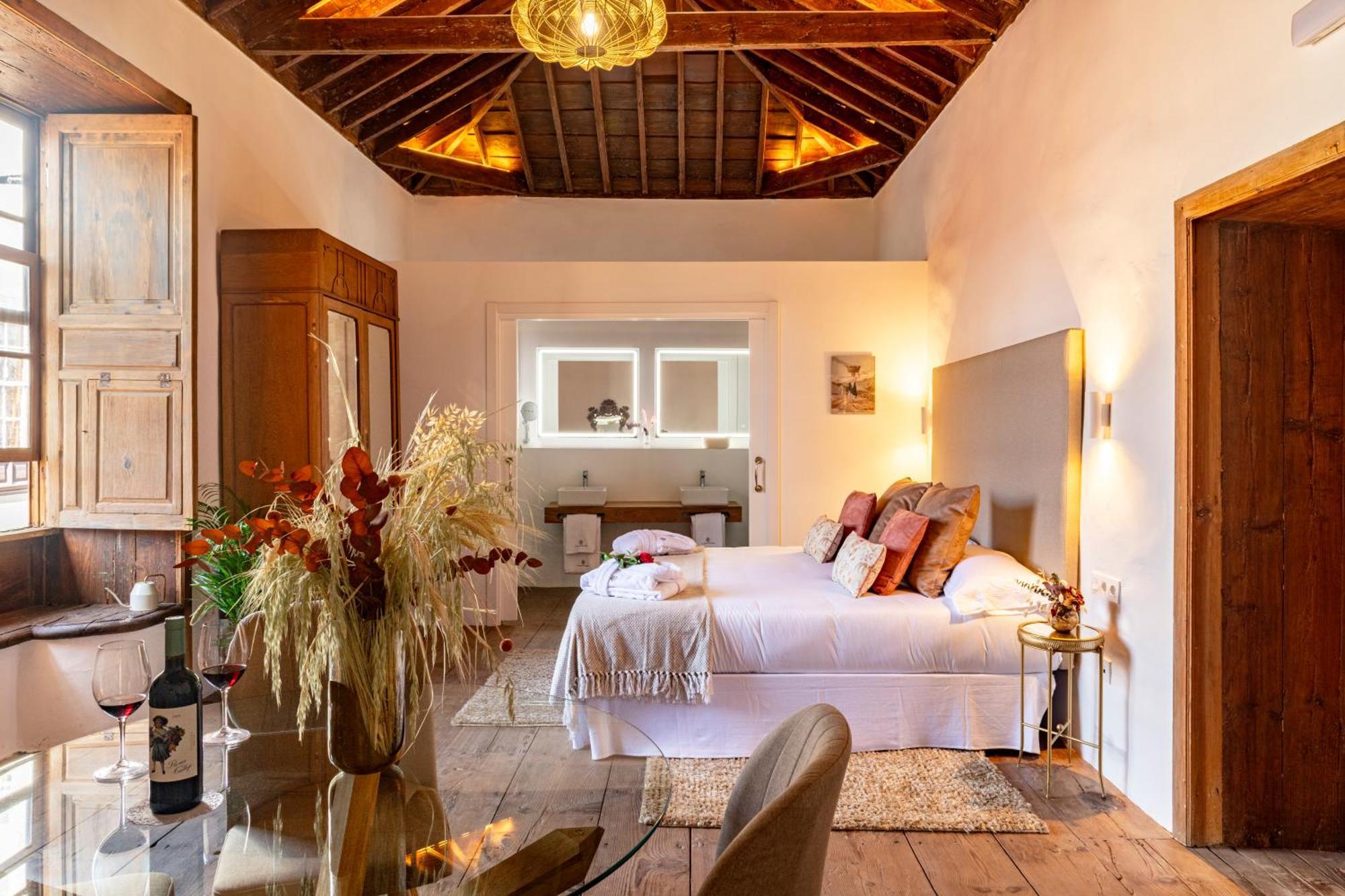 Hotel La Casa De La Camelia