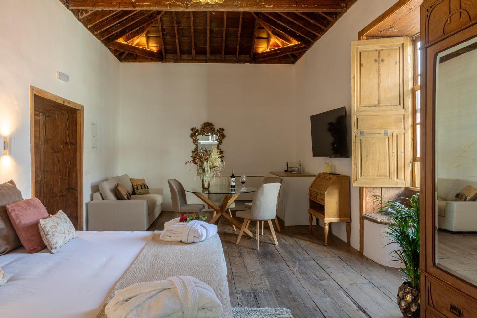 La Casa De La Camelia * La Laguna (Tenerife)