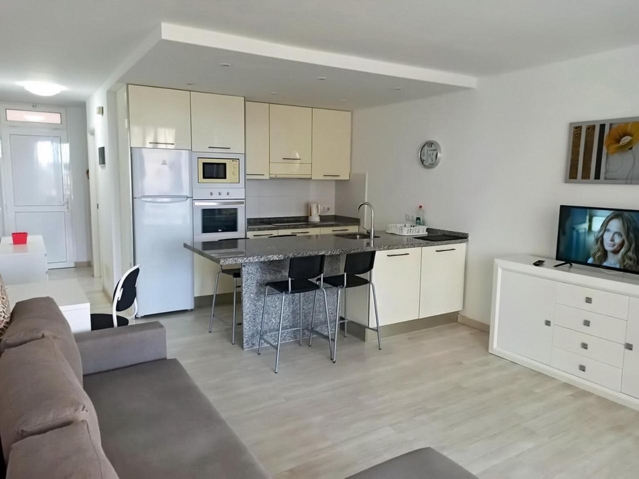 Apartamento Comfortable On The 1st Sea Line In The South Of Tenerife