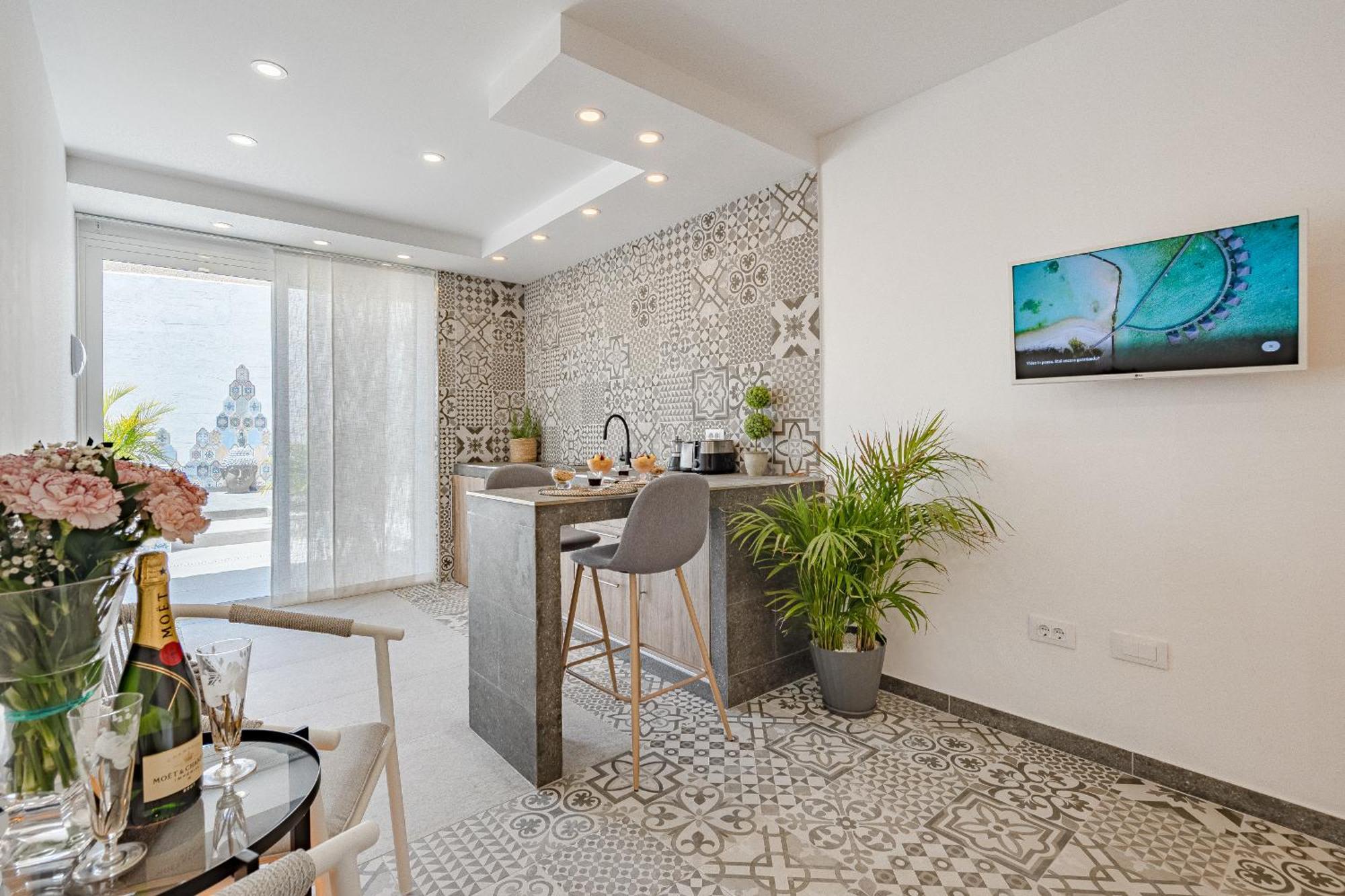 Margot Apartment *