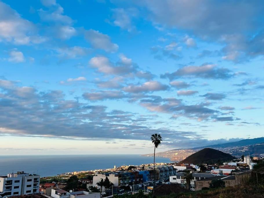 The Little Brezo Stone Tenerife Hébergement de vacances Los Realejos