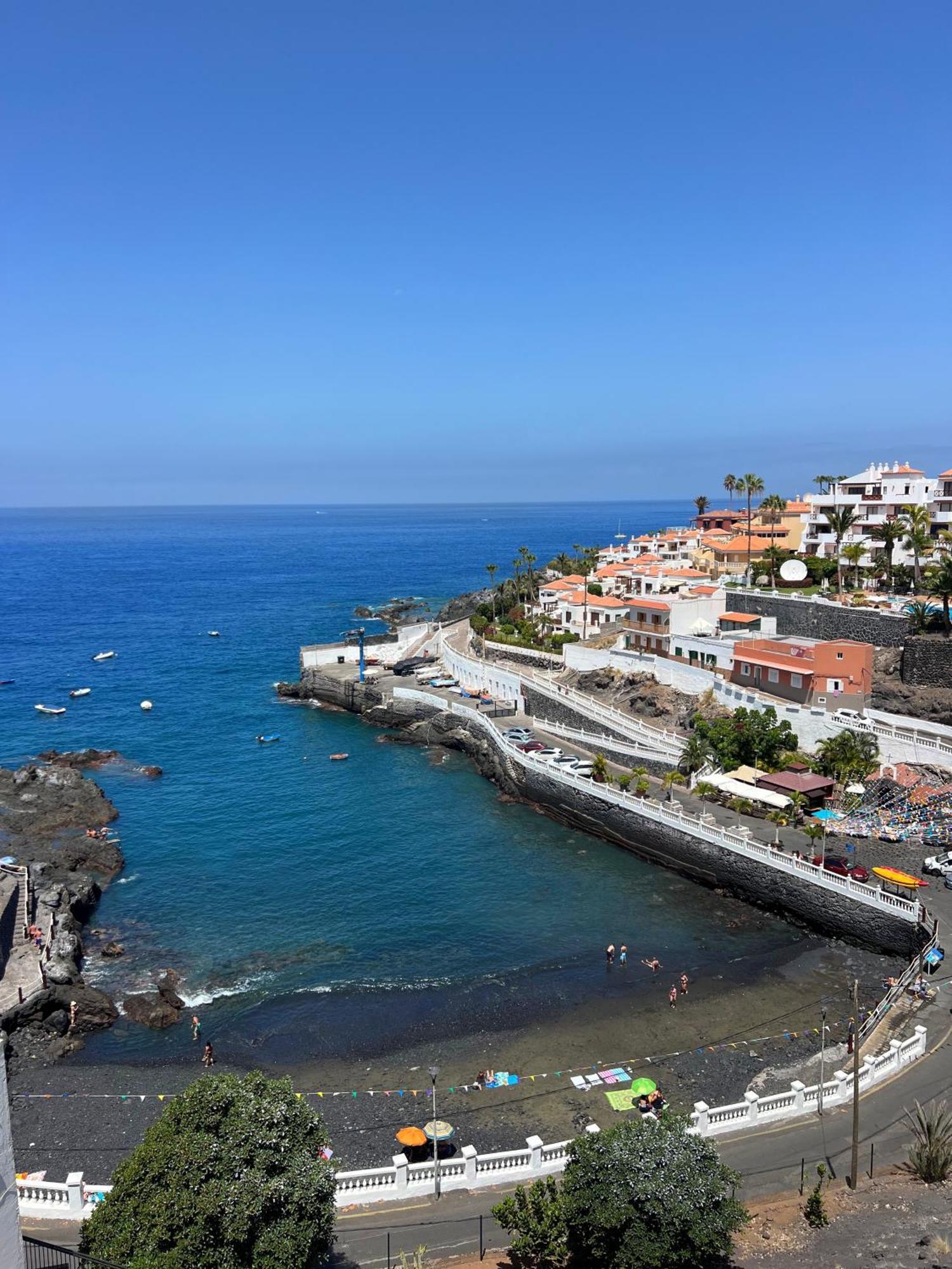 Apartment Playa Chica Luxury