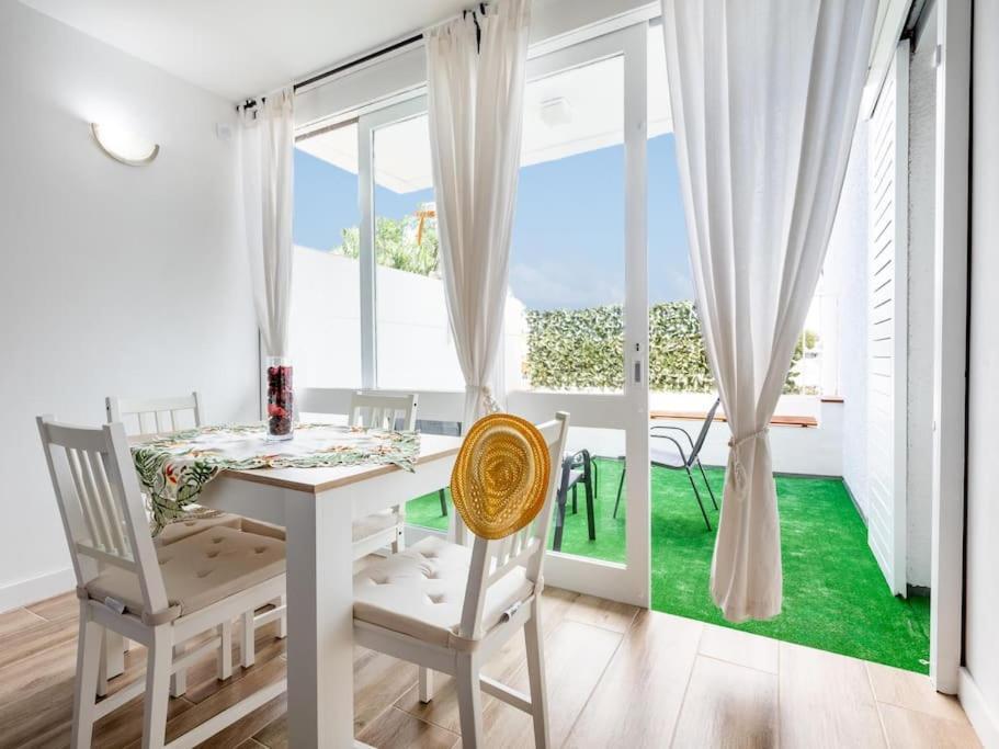 47 Amazing Primavera With Wifi, Terrace, Pool Appartement *