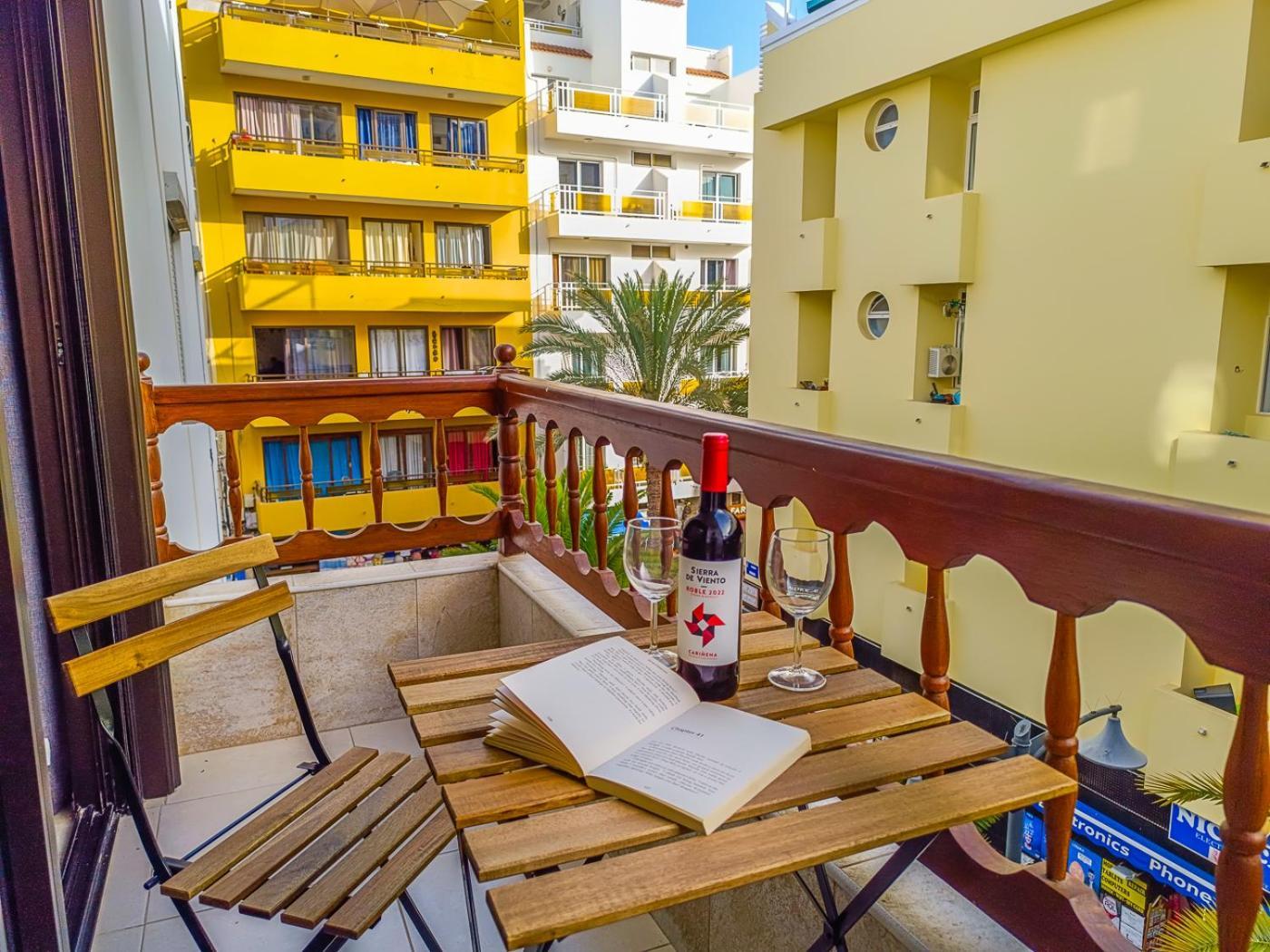 Rentaliday Playeros Arona (Tenerife)