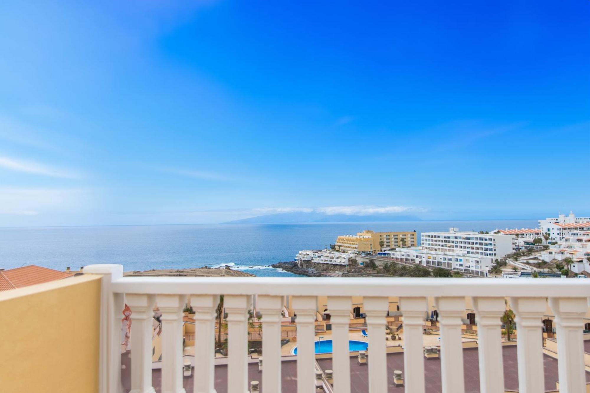 Ocean Front Teneriffa 2 Bedroom Penthouse * Callao Salvaje