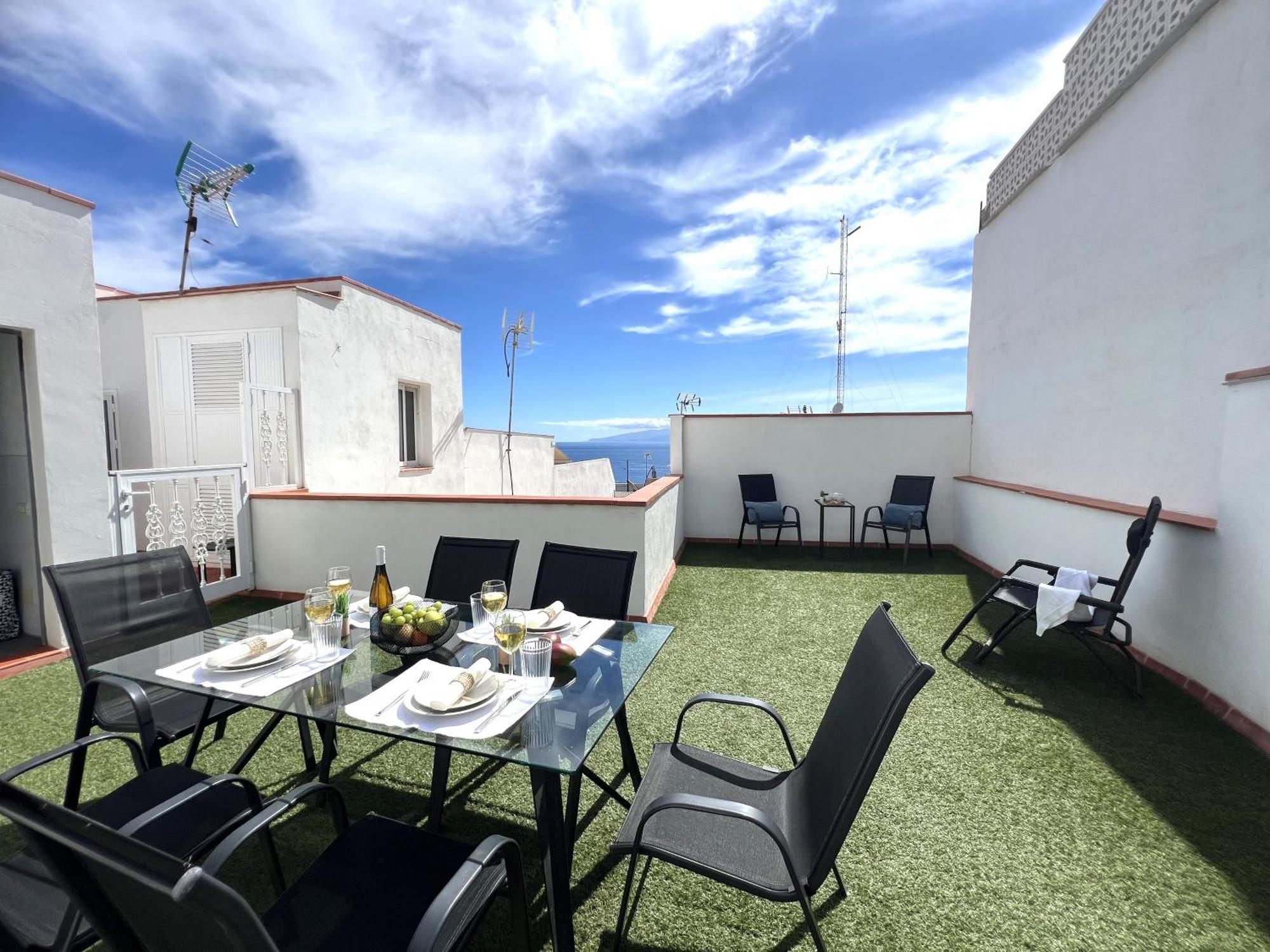Paulmarie Atlantic View In Gigantes Apartment