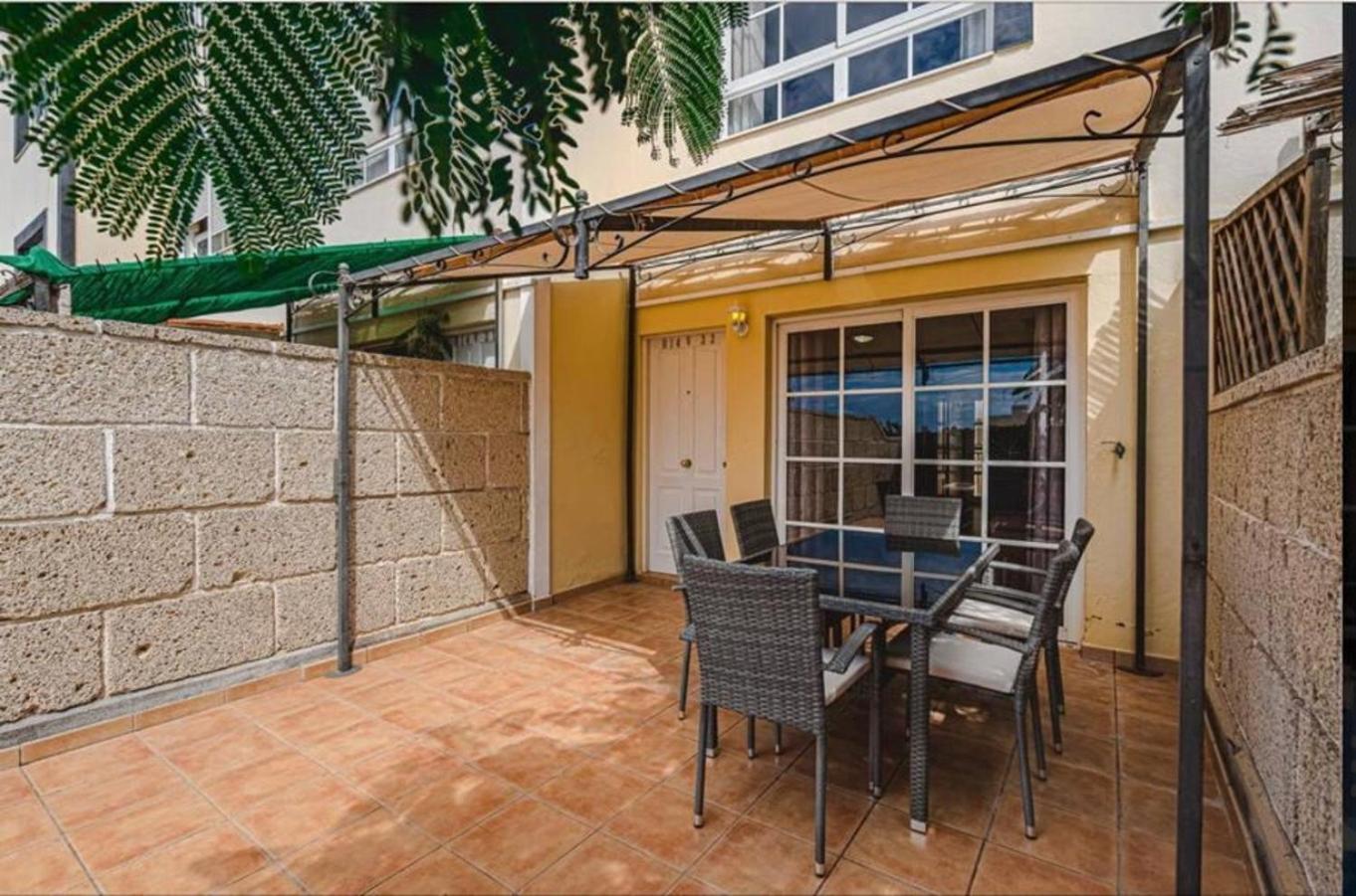 Hébergement de vacances Comfy Duplex For Family Vacations *