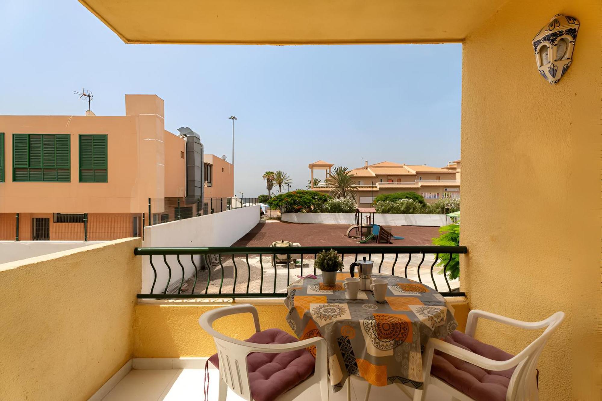 En Playa De Americas, Torre Del Sol Apartment Playa de las Americas (Tenerife)
