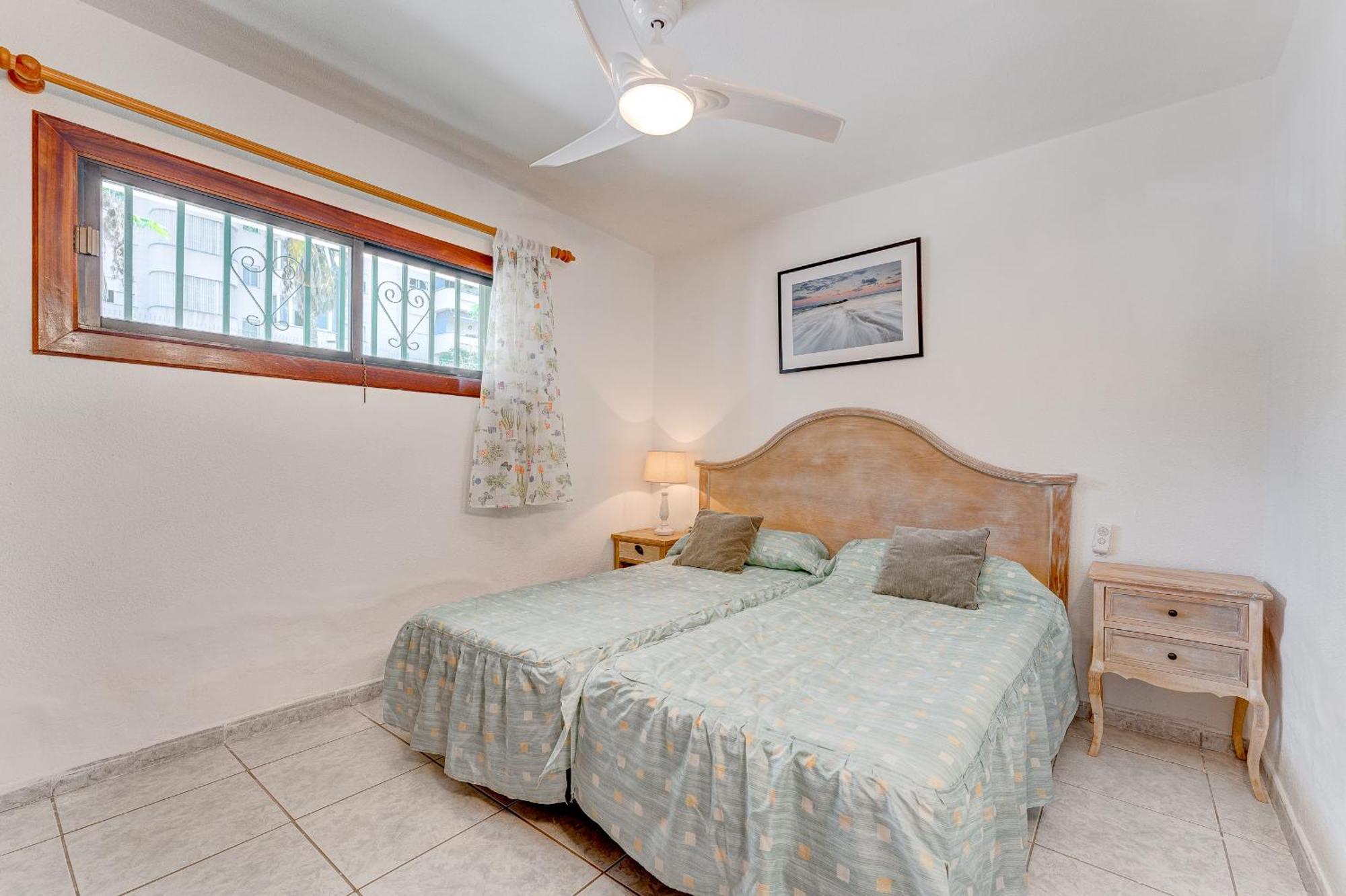 Apartamento With Pool View