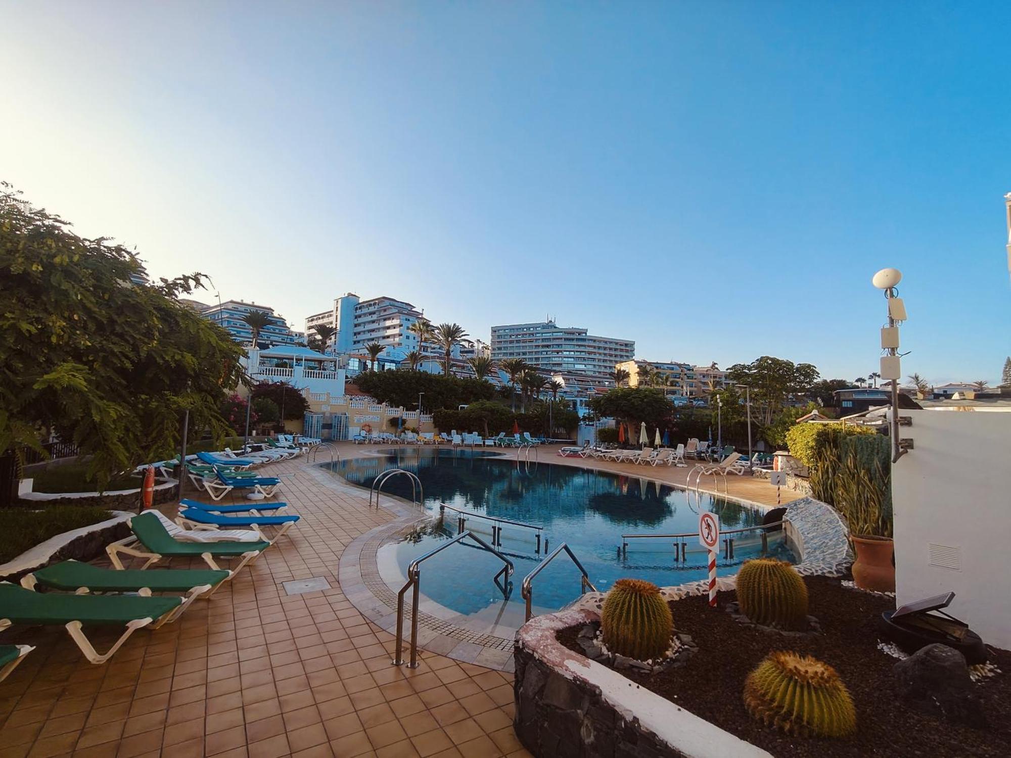 Alejandro Neptuno * Puerto de Santiago (Tenerife)