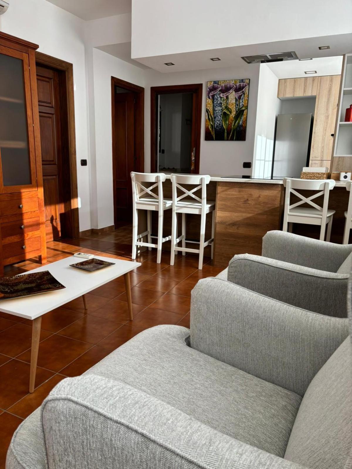 Apartment Flores