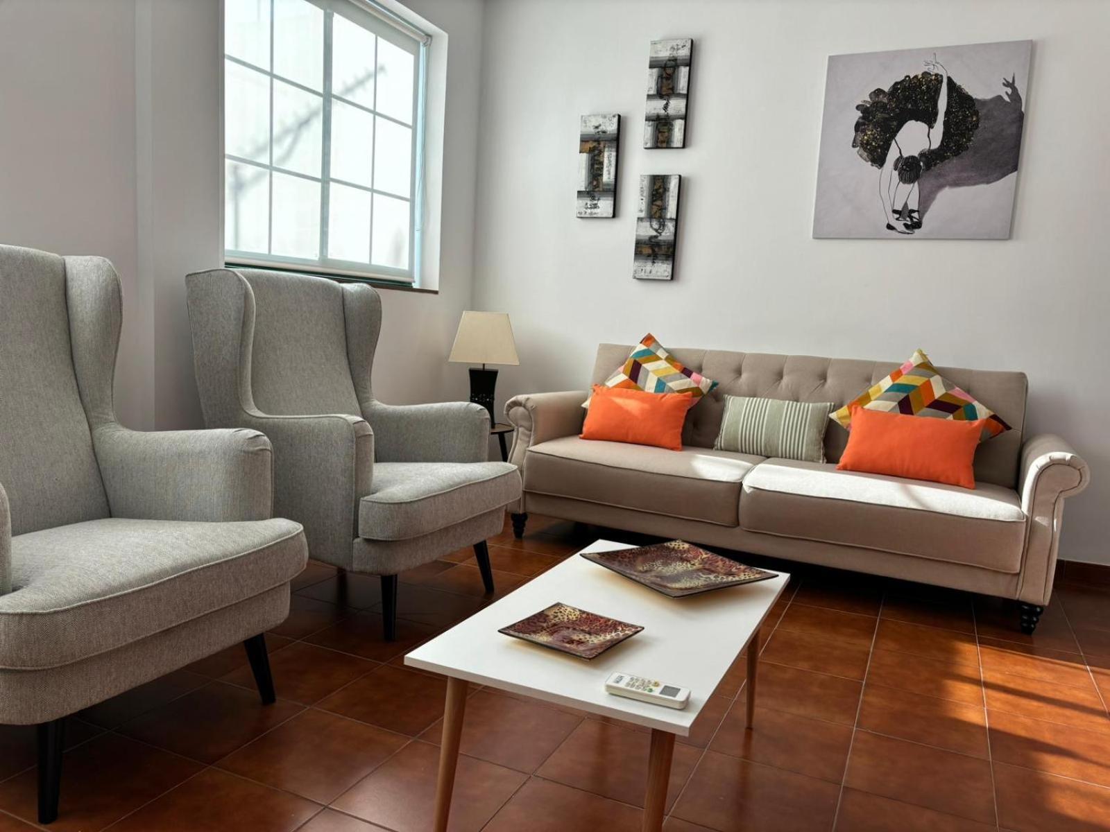 Flores Apartment *