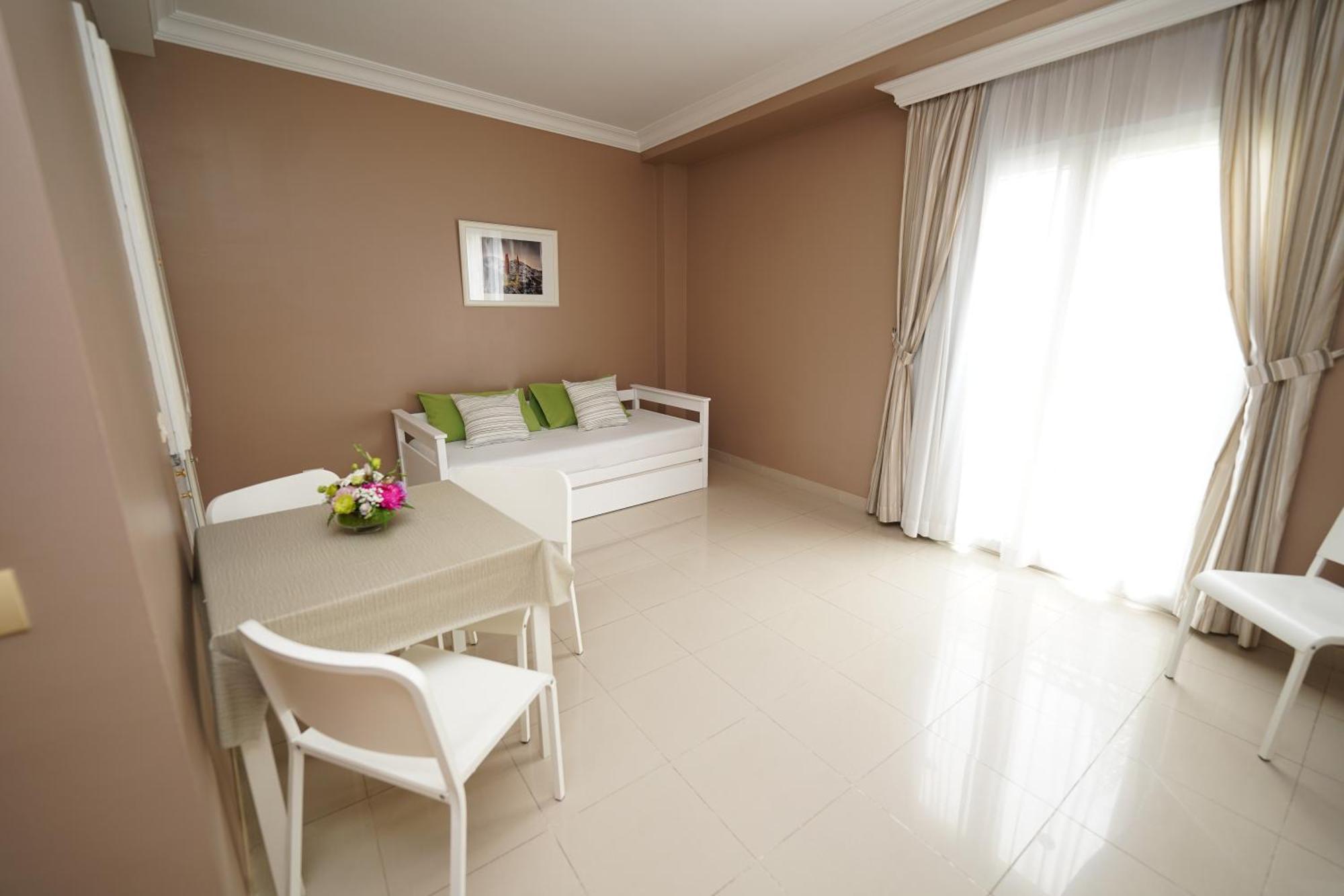 Hotel Rf Astoria - Adults Only