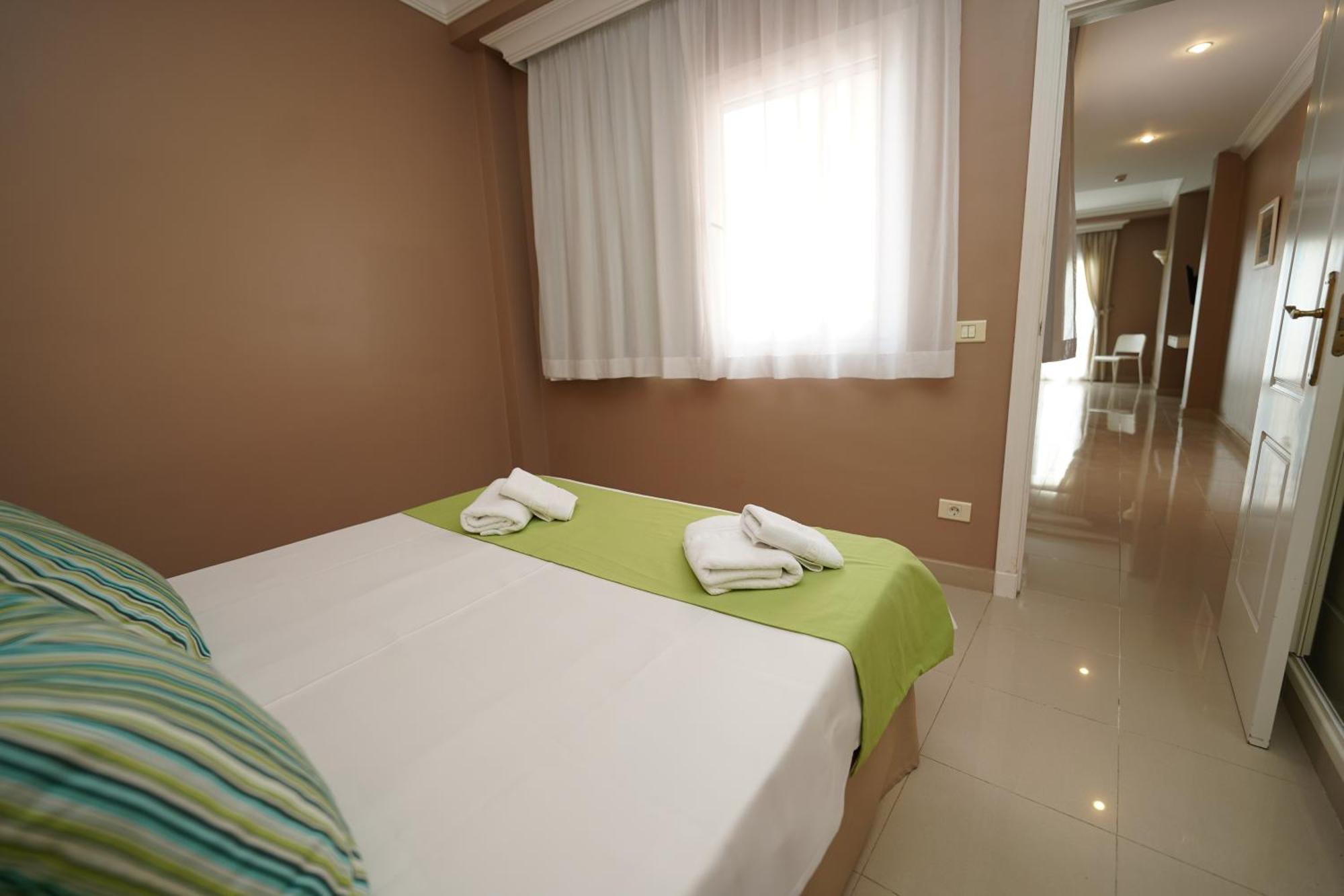 Rf Astoria - Adults Only