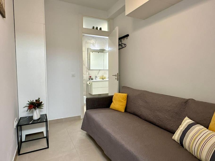 New Renovated With Beautiful View On Cliffs And Sea Apartment Puerto de Santiago (Tenerife)