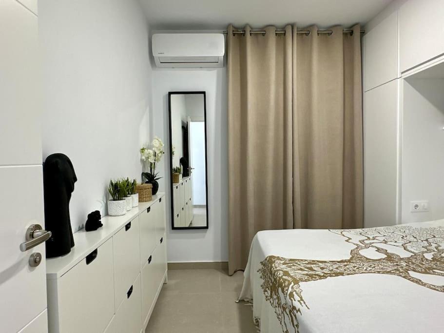 New Renovated With Beautiful View On Cliffs And Sea * Puerto de Santiago (Tenerife)