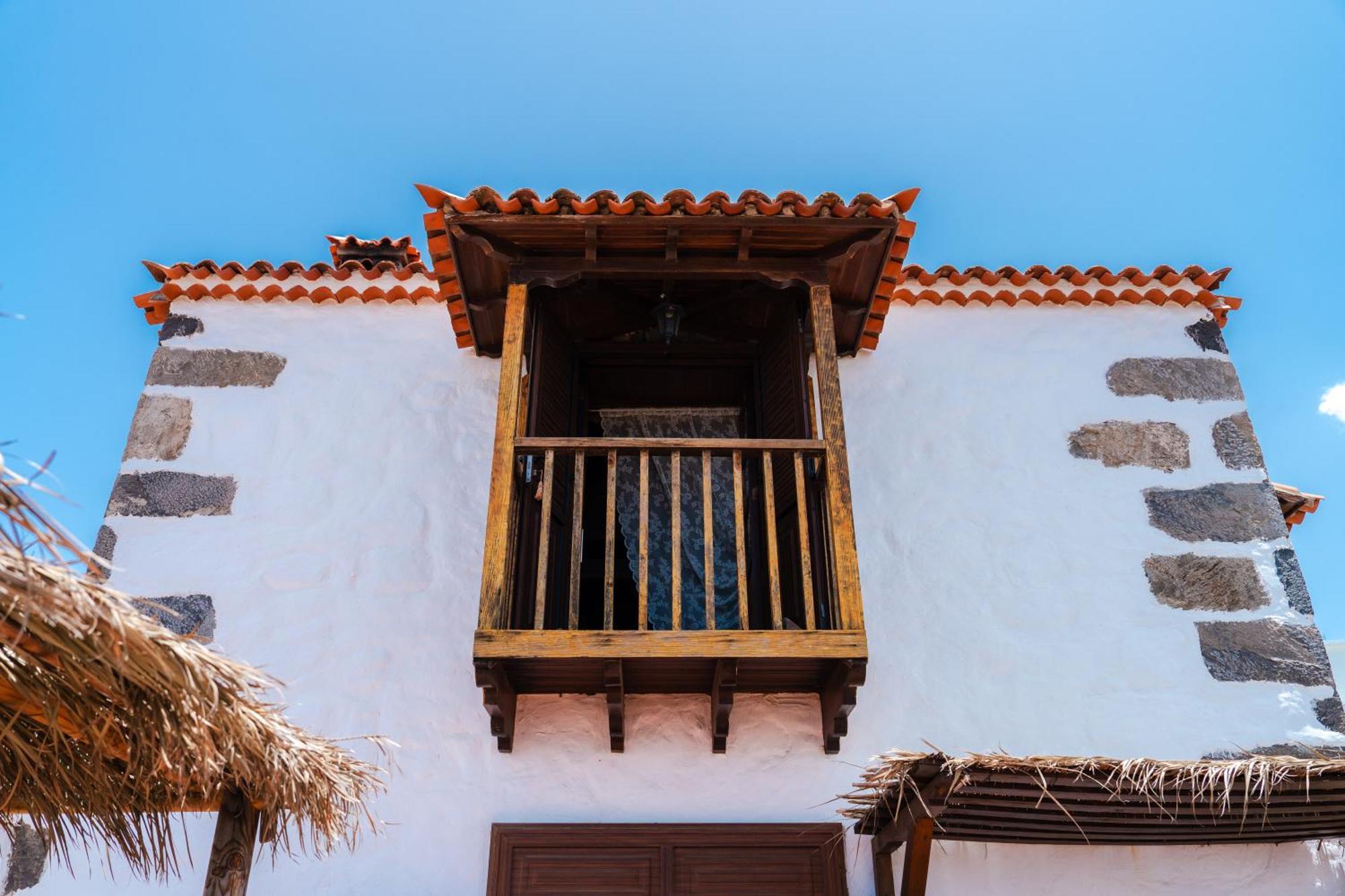 Tajona & Granero Country house