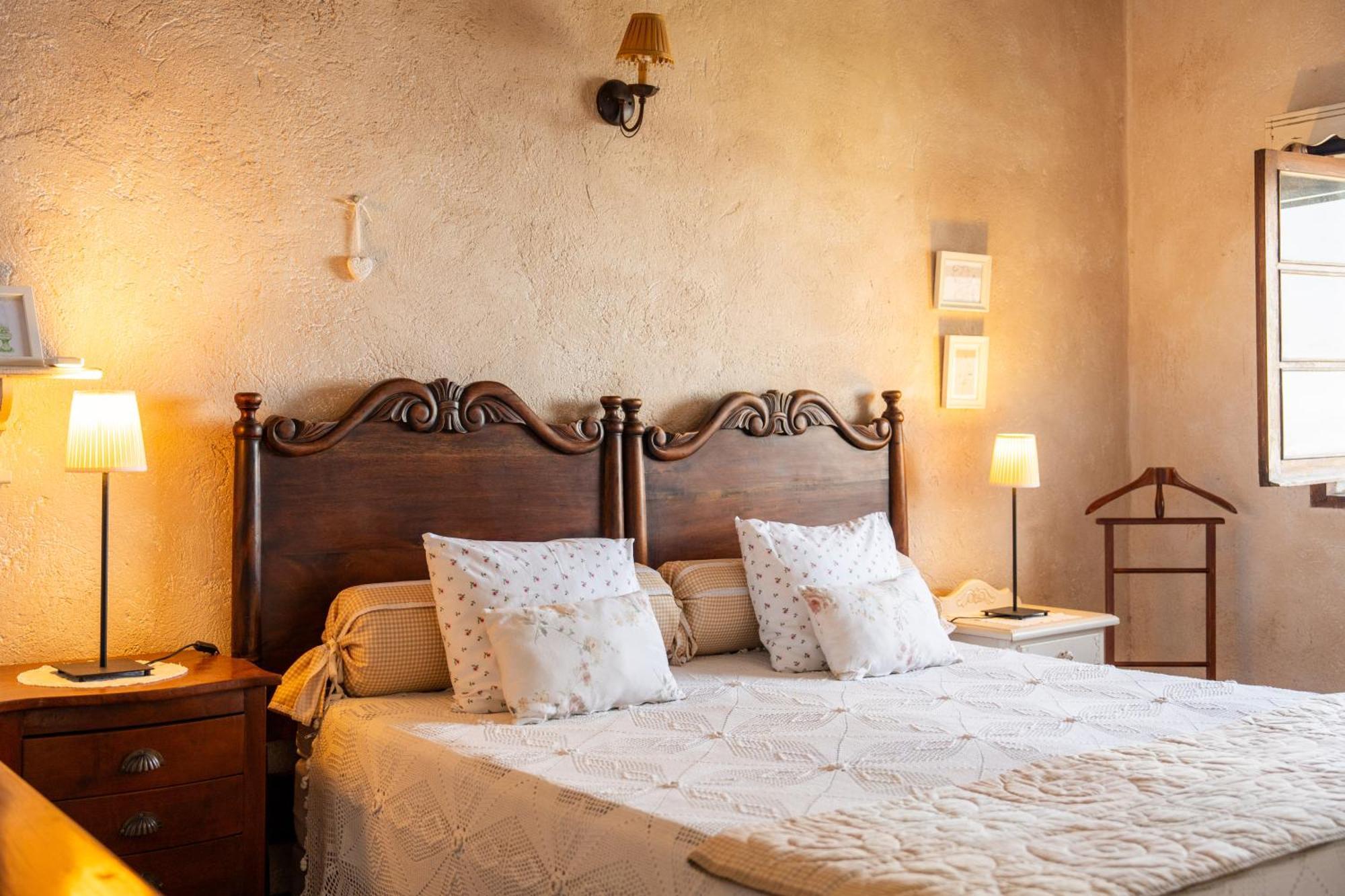 Tajona & Granero Country house *