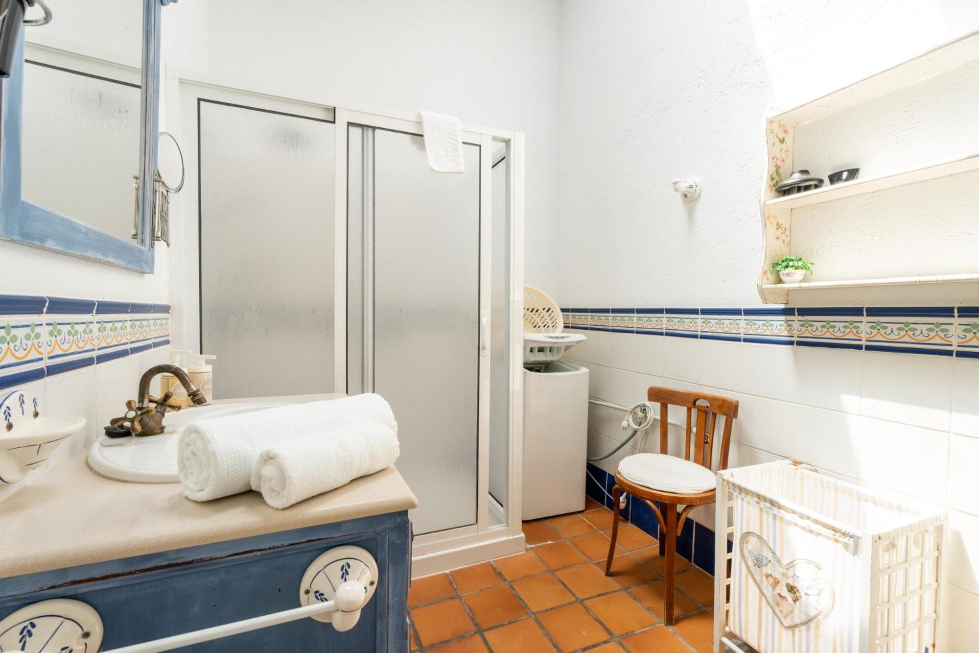 Tajona & Granero Country house