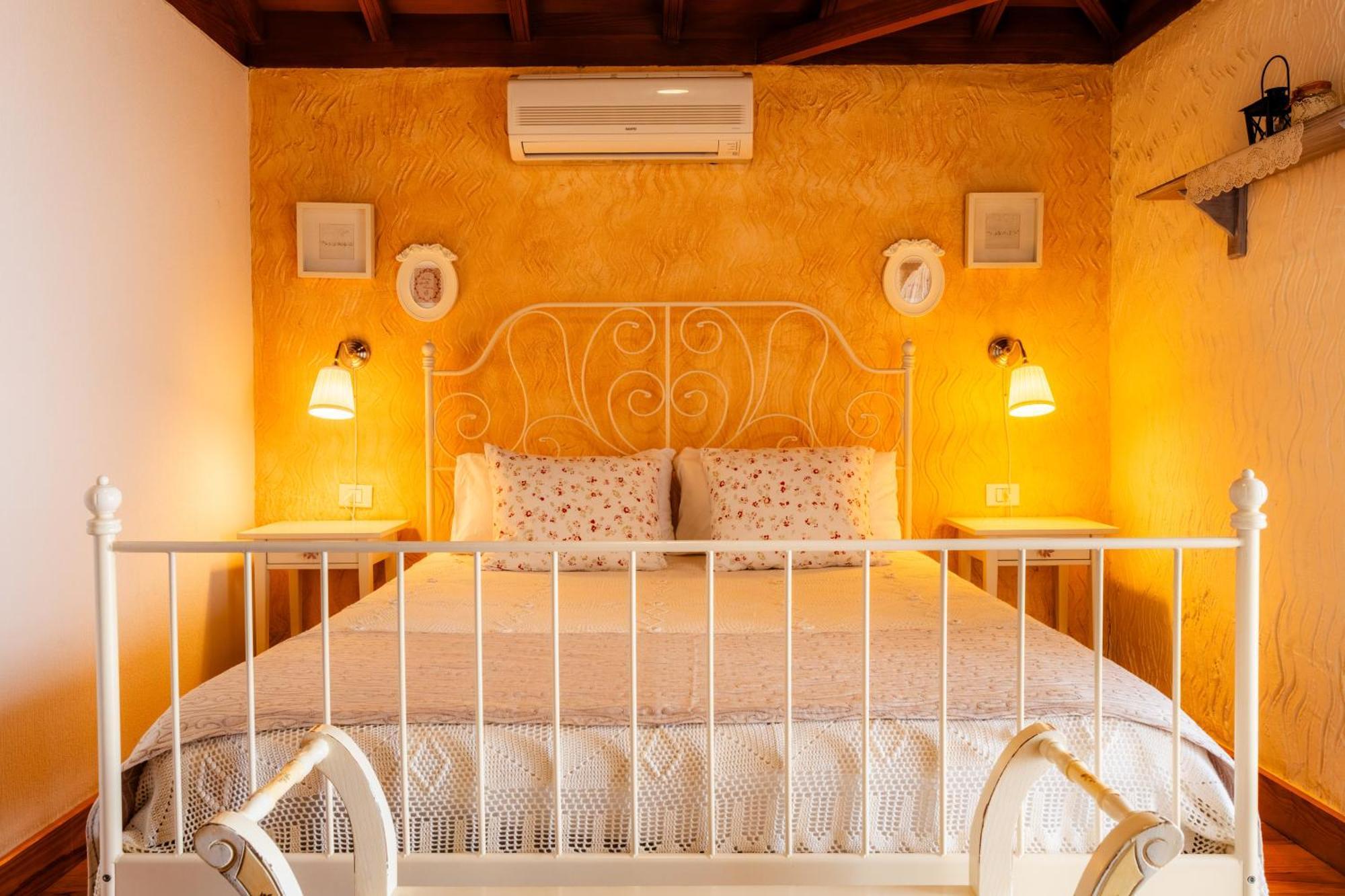 Tajona & Granero Country house