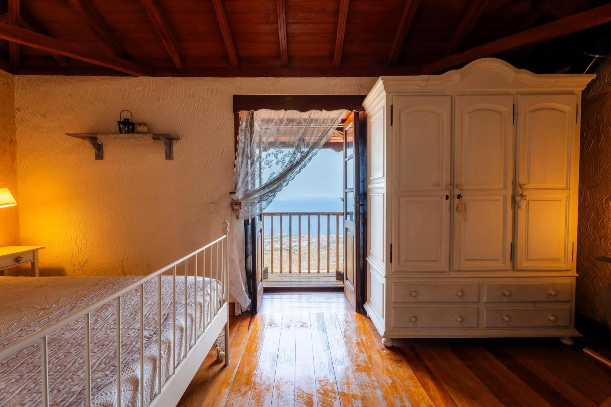 Tajona & Granero Country house *