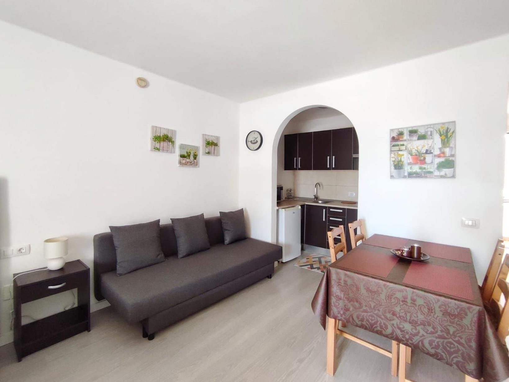 In Well Kept, Complex K008 Apartment