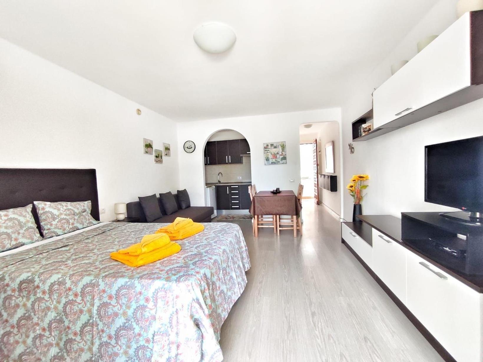 Apartment In Well Kept, Complex K008 *